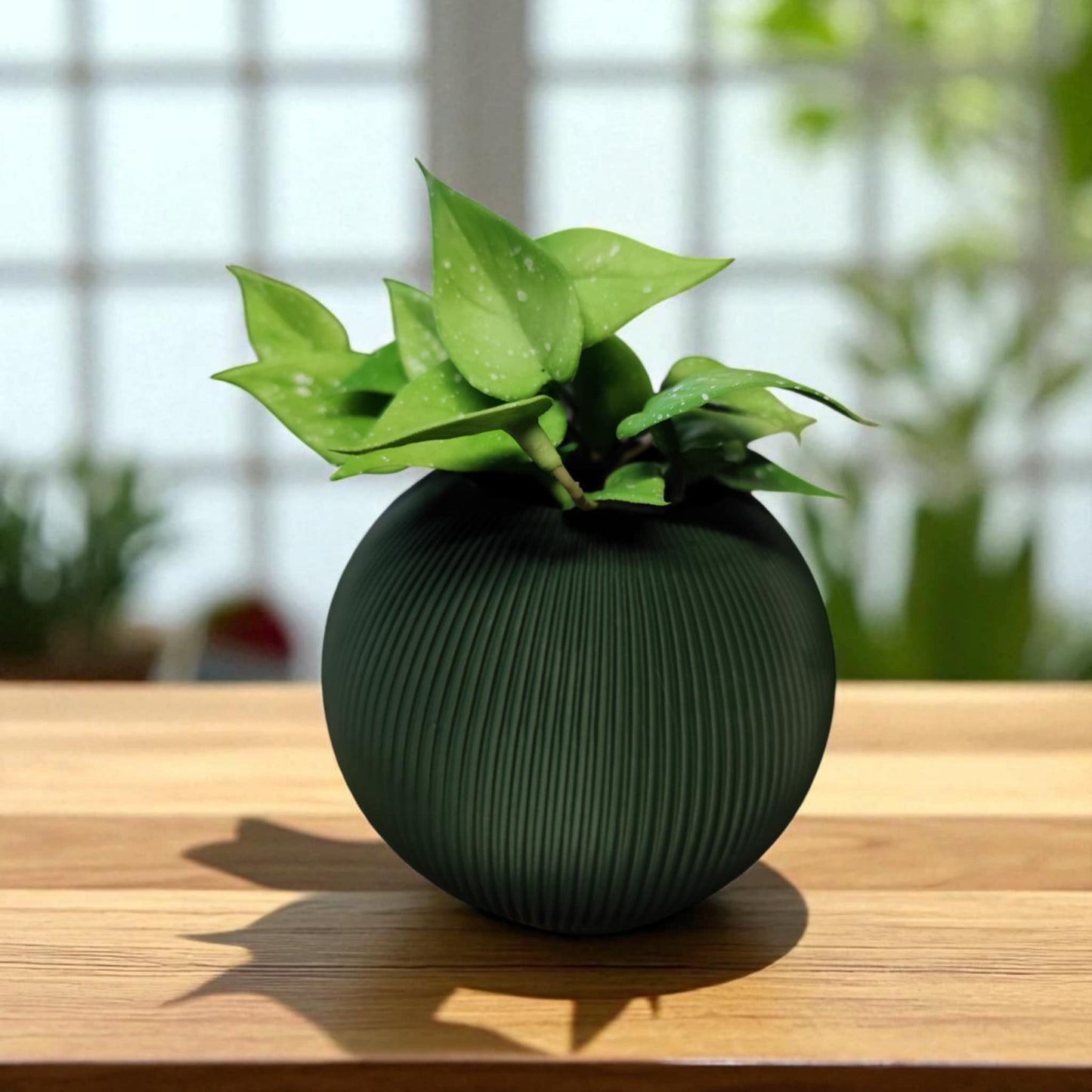 Sinister Select Circular Ball Planter Pot
