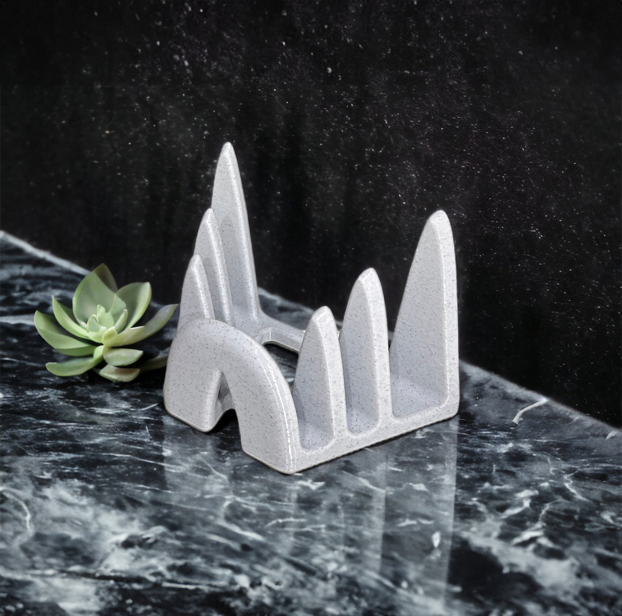 CORDILLERA  |  Cutting-Board Rack