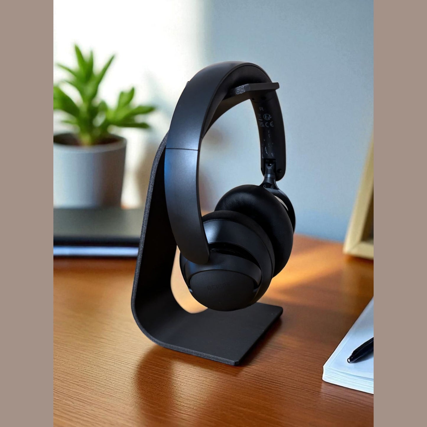 Modern headphone holder