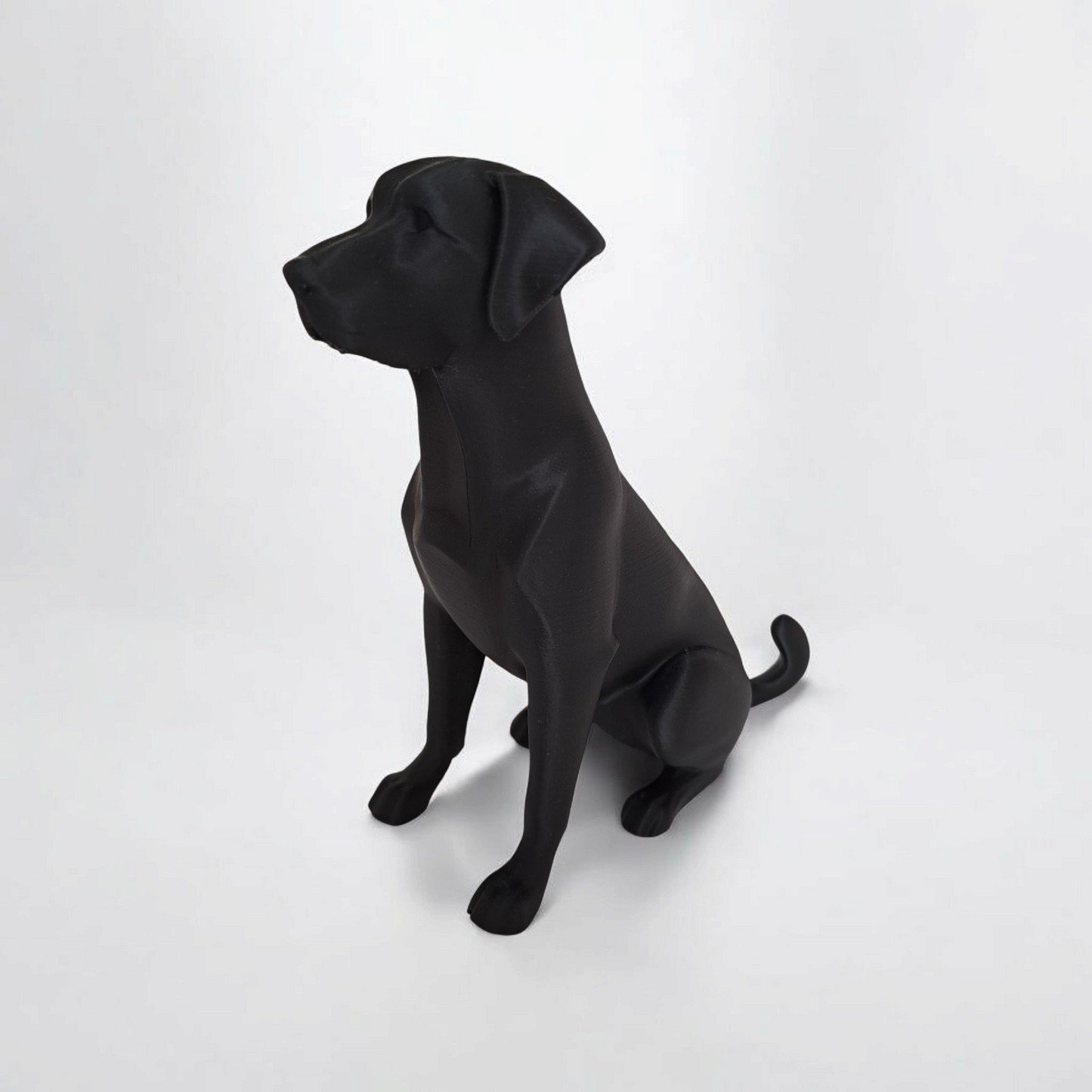 Minimalist Labrador Sculpture – Timeless & Elegant Design