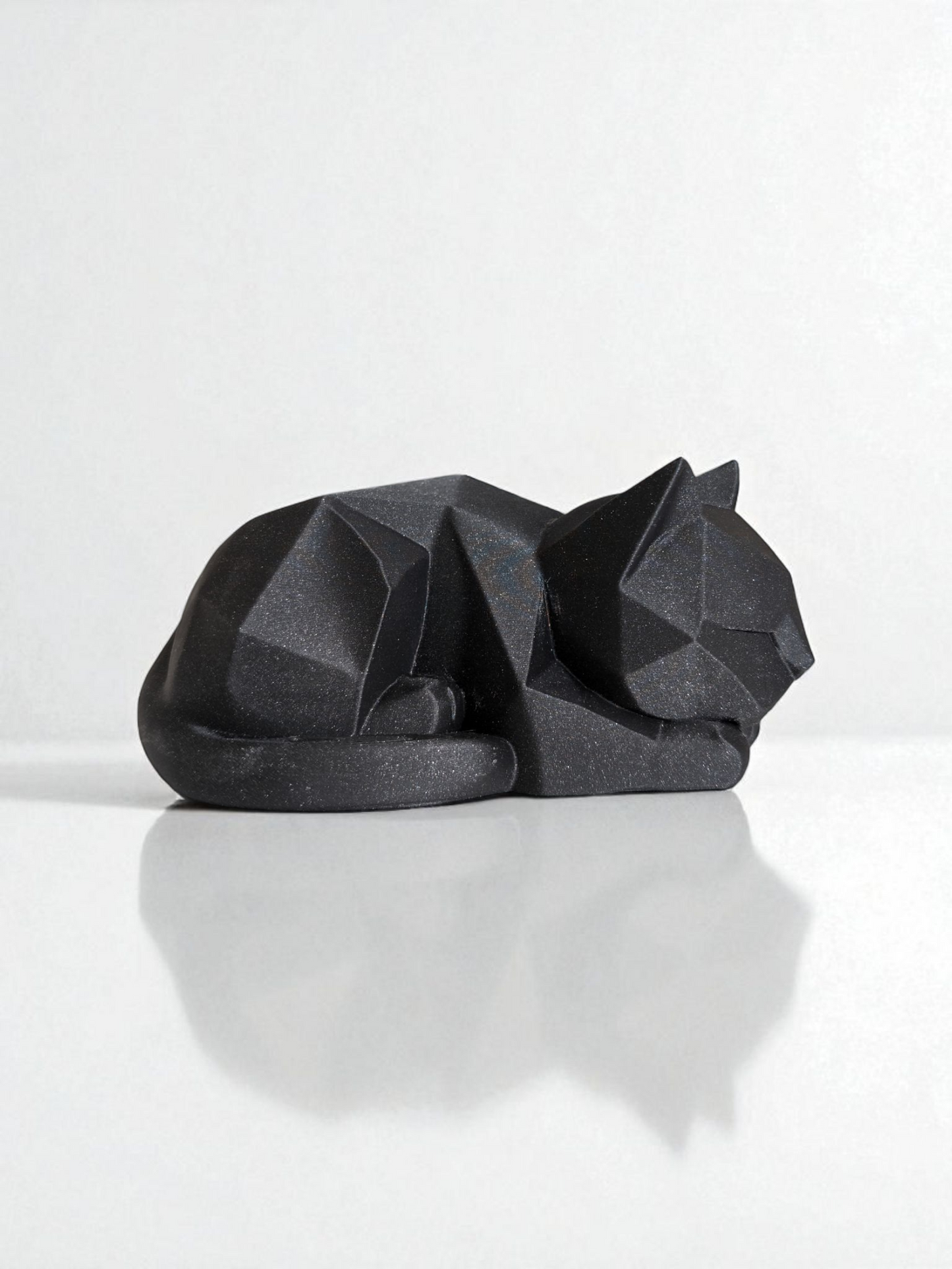 Cute Waiting Low Poly Kitten