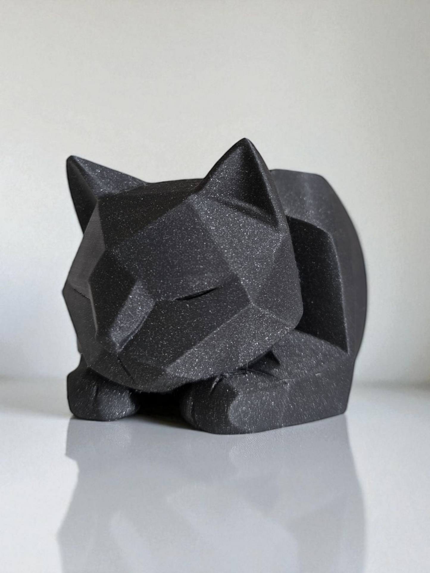 Cute Waiting Low Poly Kitten