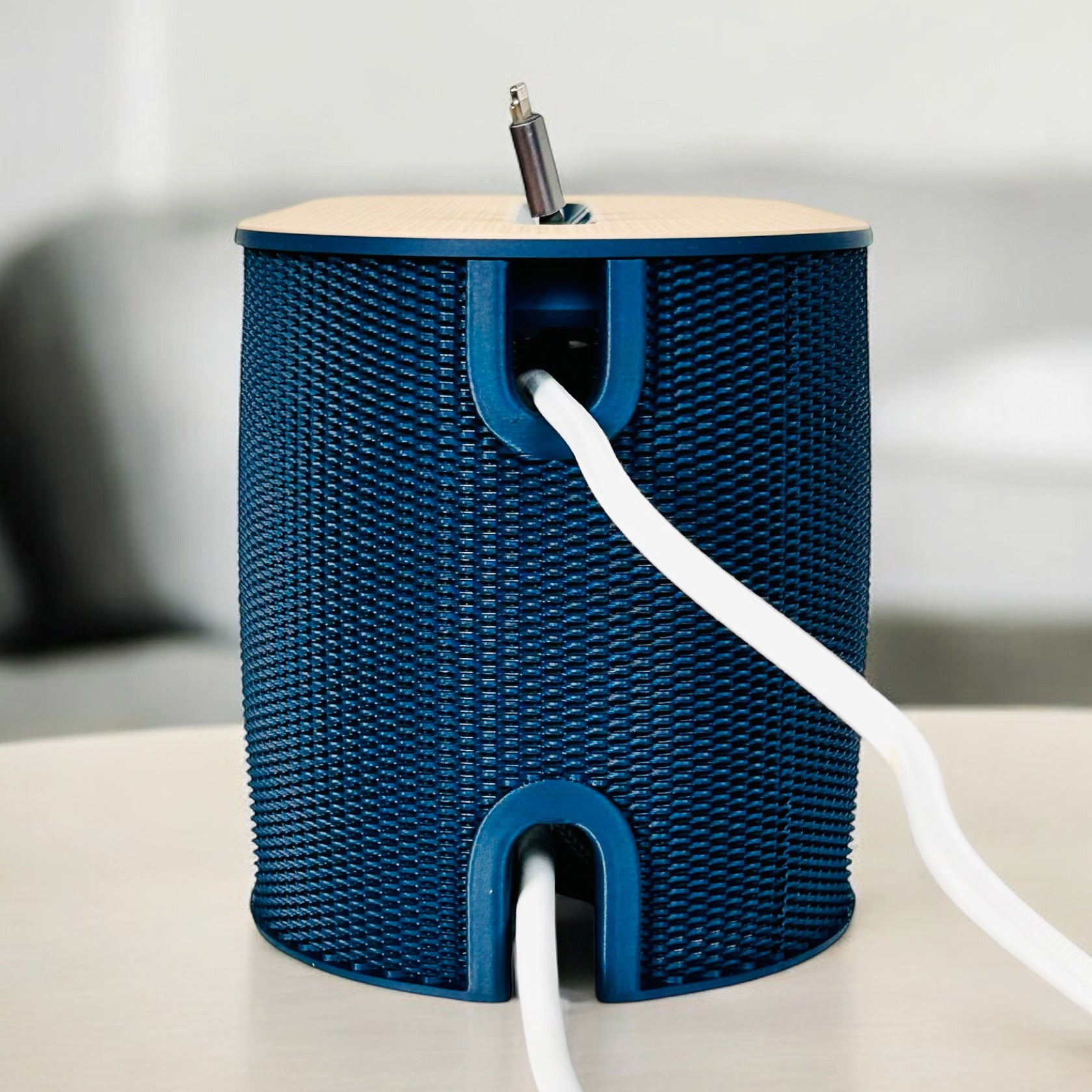 Sinister Woven Cable box