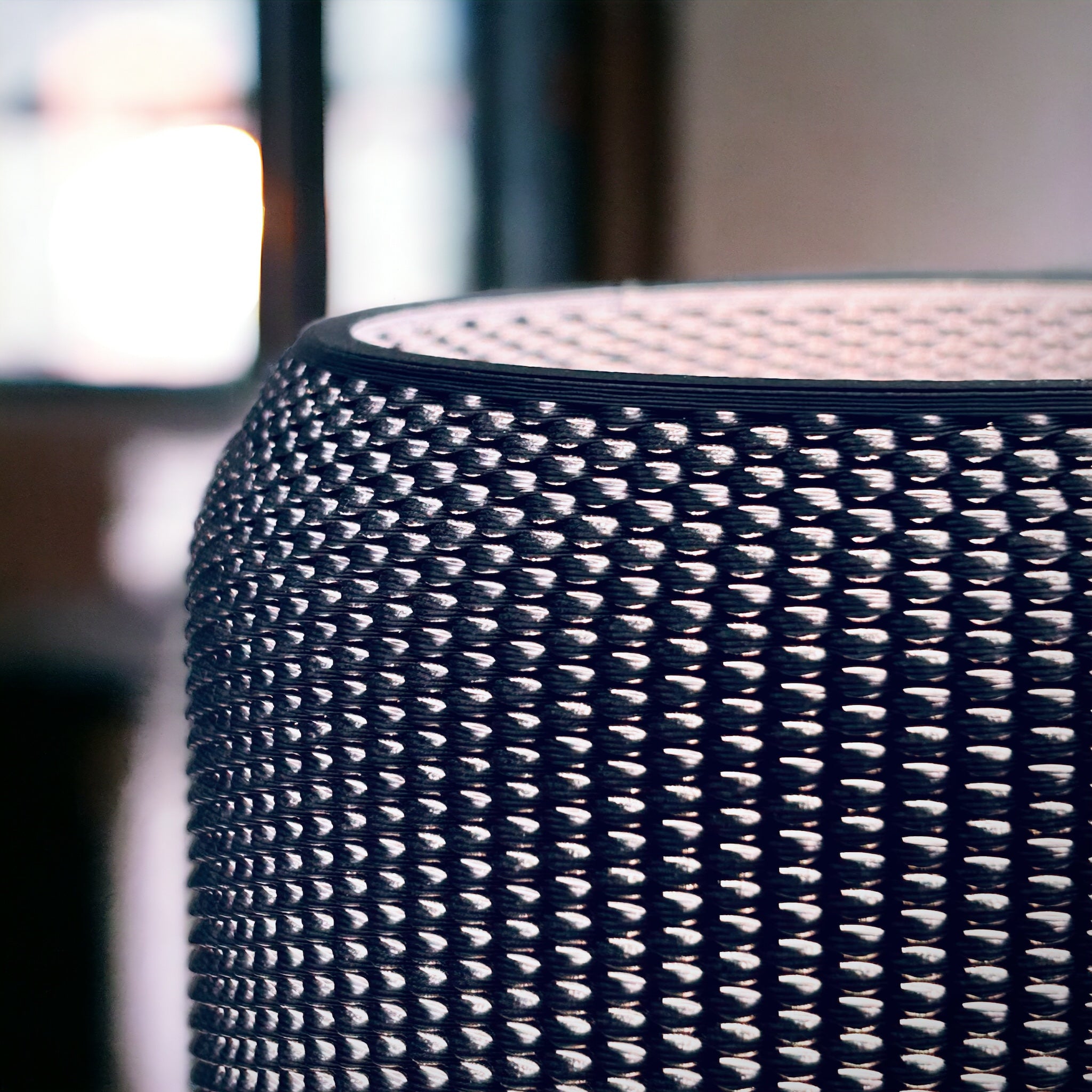 TELA Wireless Table Lamp – Modern 3D Printed Rechargeable LED Light
