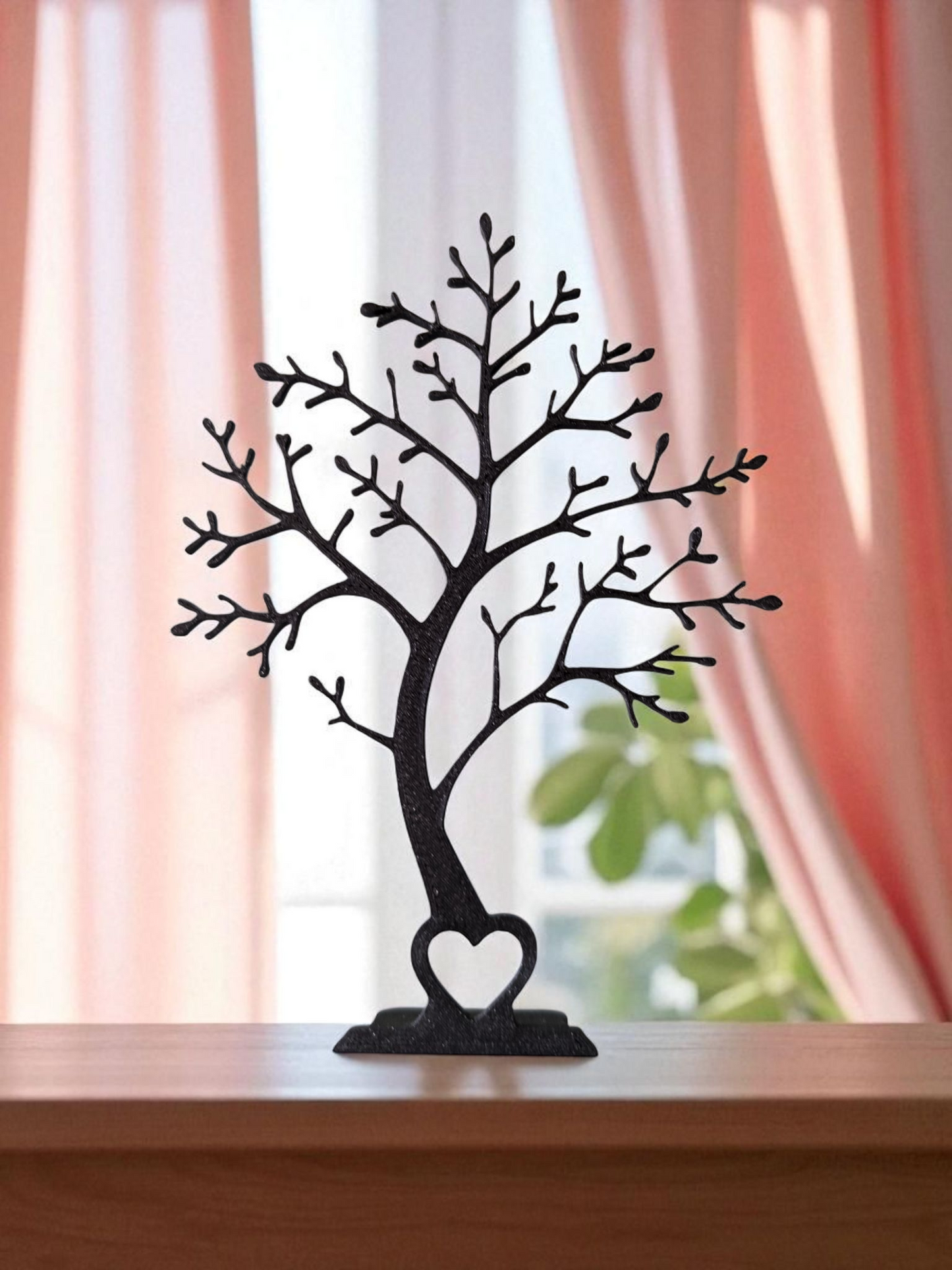 Minimalist Tree Decor