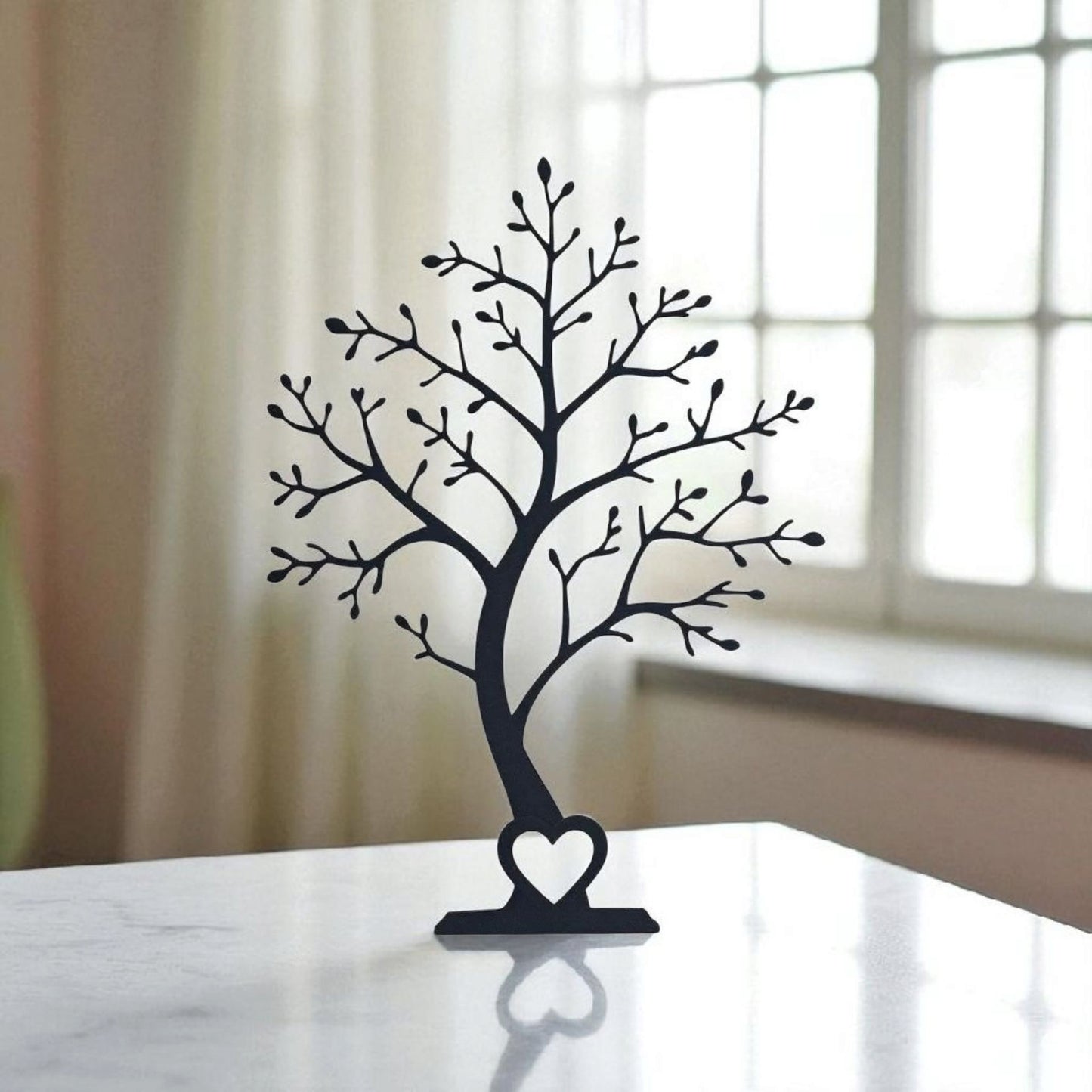 Minimalist Tree Decor