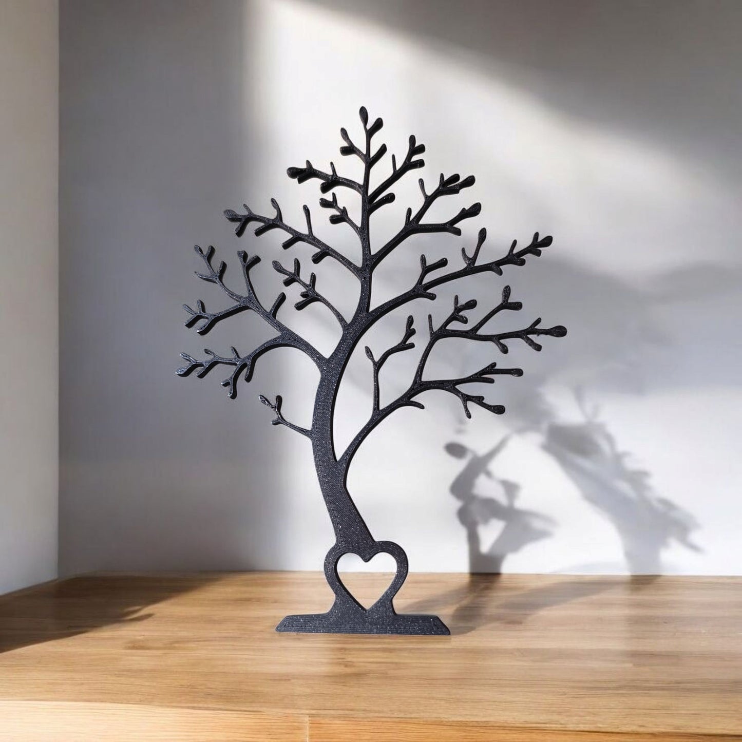 Minimalist Tree Decor