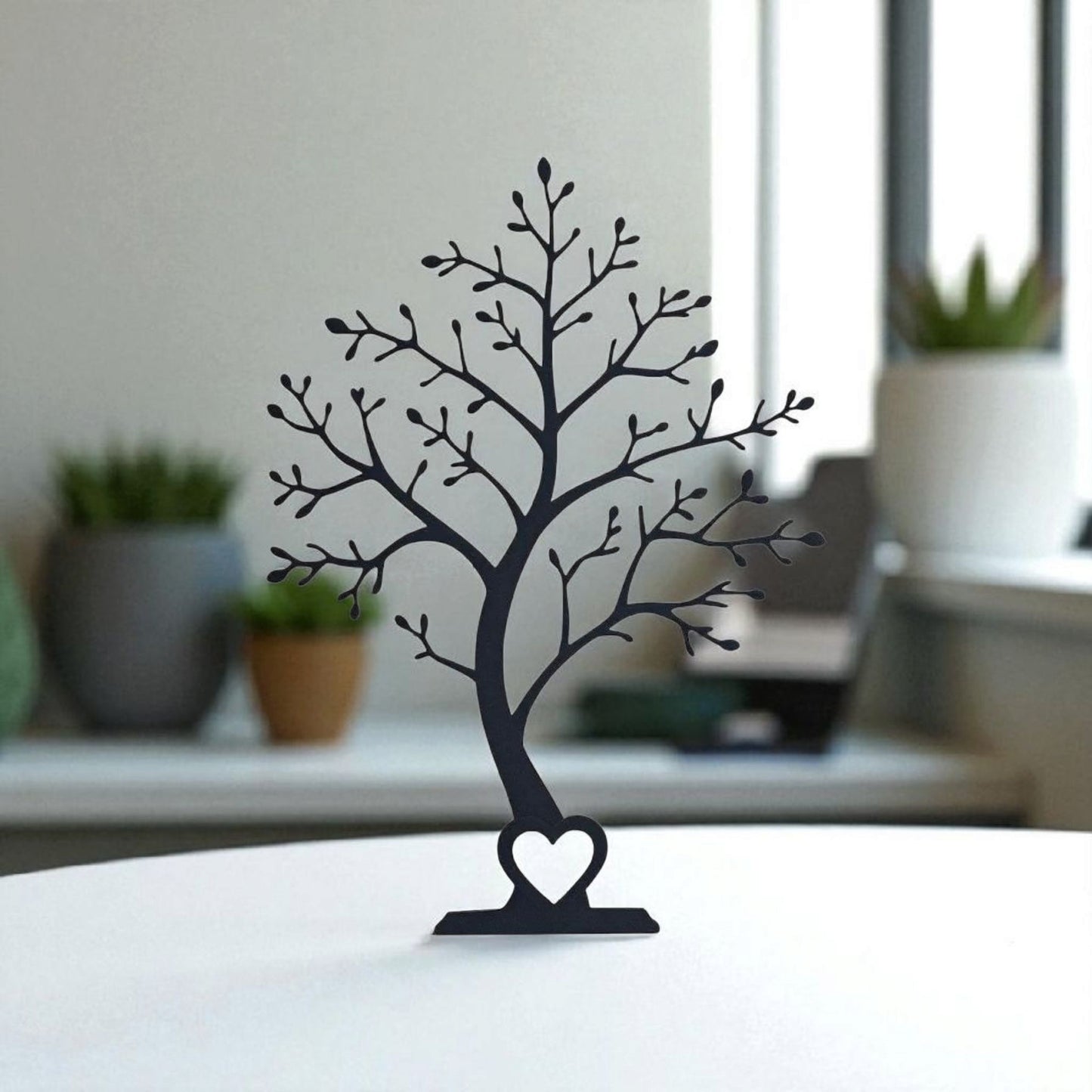 Minimalist Tree Decor