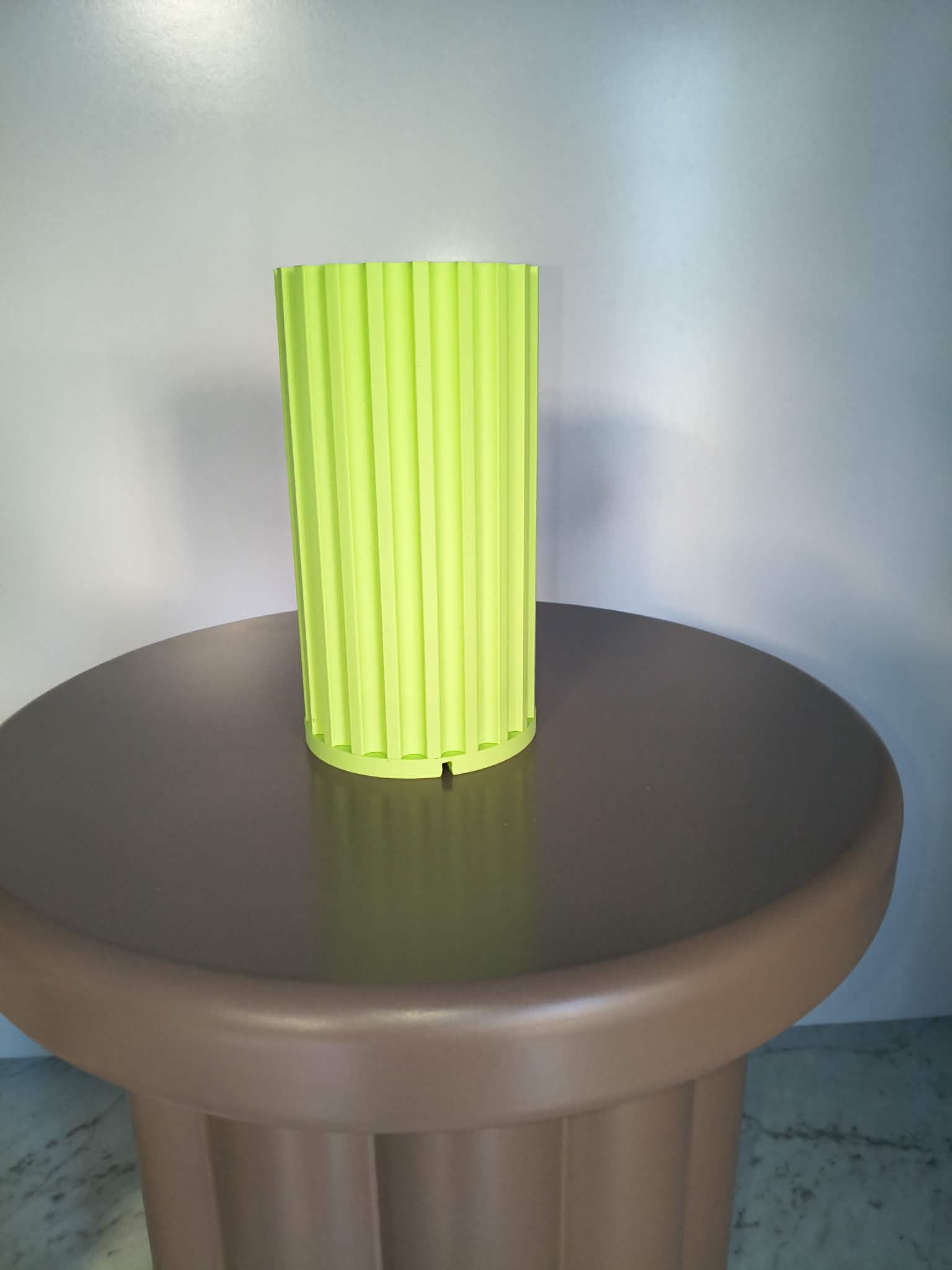 Limited Edition – Cordless Ribbed Accent Light