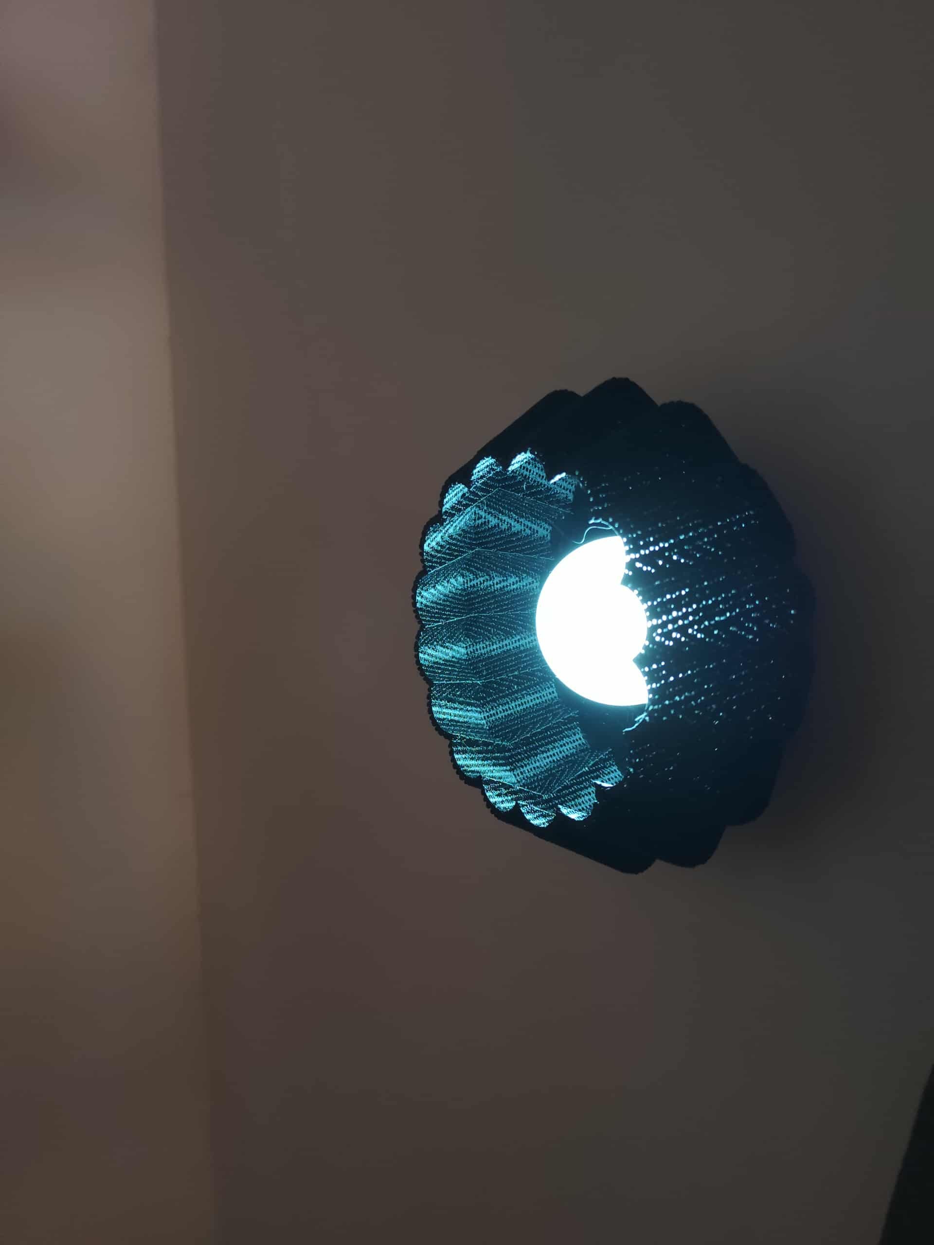 18cm Woven Wall Sconce – Modern Renter-Friendly Lighting