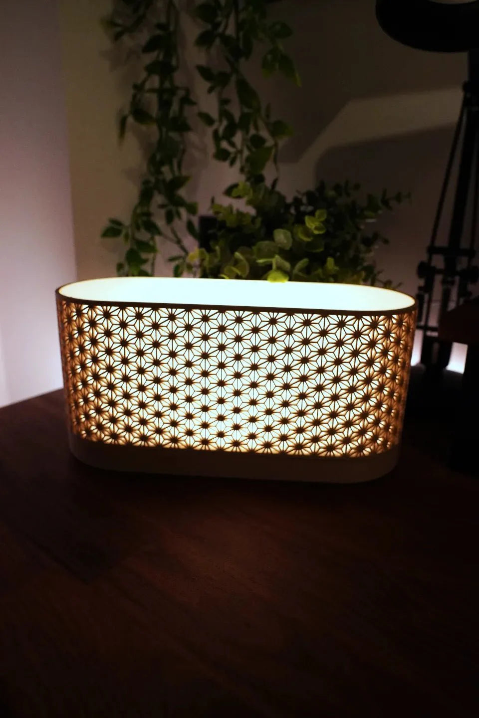 Kumiko Lamp – “Interlocking Forms”