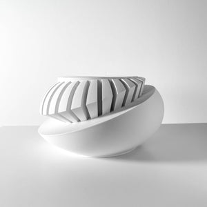 Luxar – Modern Angled Planter