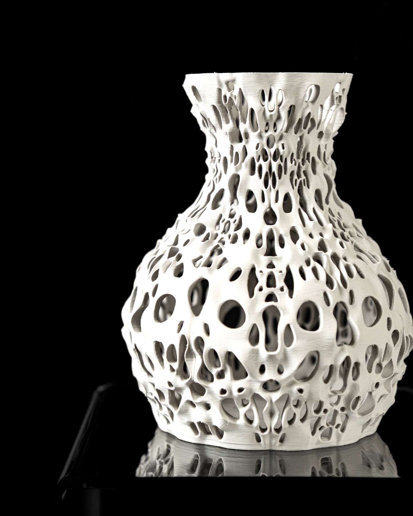 SPOTTED VASE