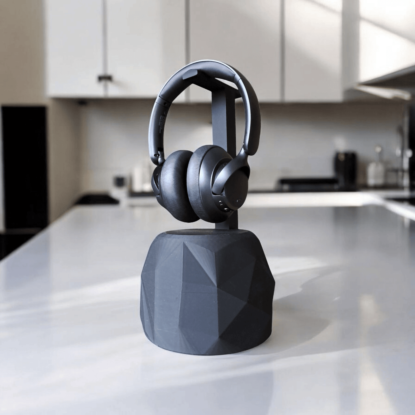 TheRock – A Headphone Stand that’s Low-Poly High-Style and Built Like a Tank