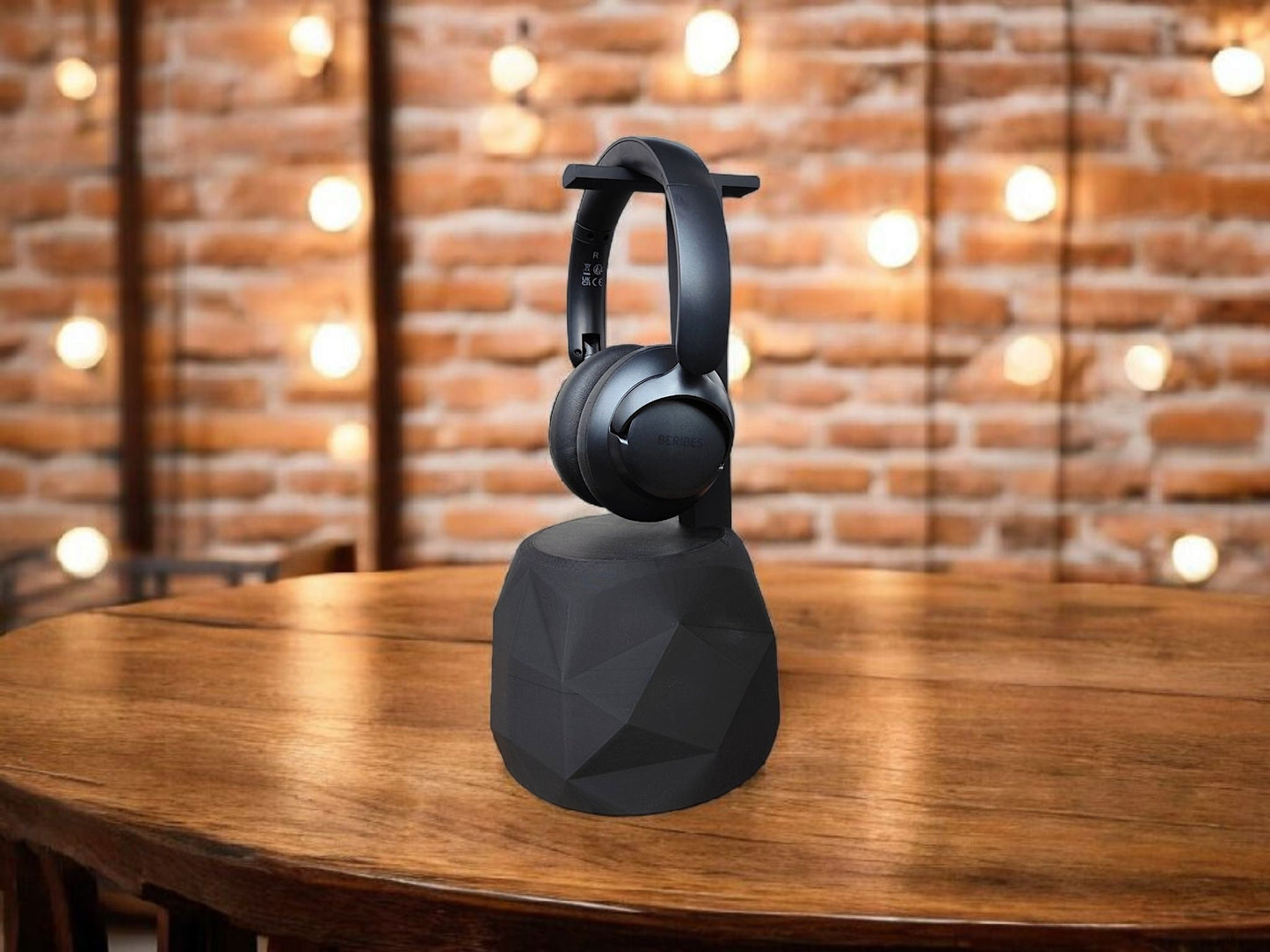 TheRock – A Headphone Stand that’s Low-Poly High-Style and Built Like a Tank