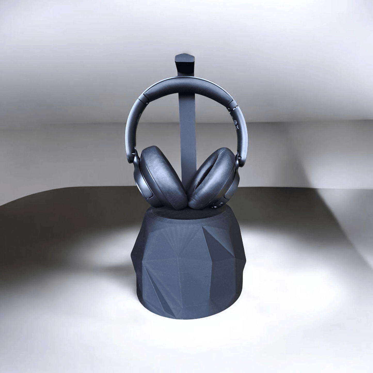 TheRock – A Headphone Stand that’s Low-Poly High-Style and Built Like a Tank