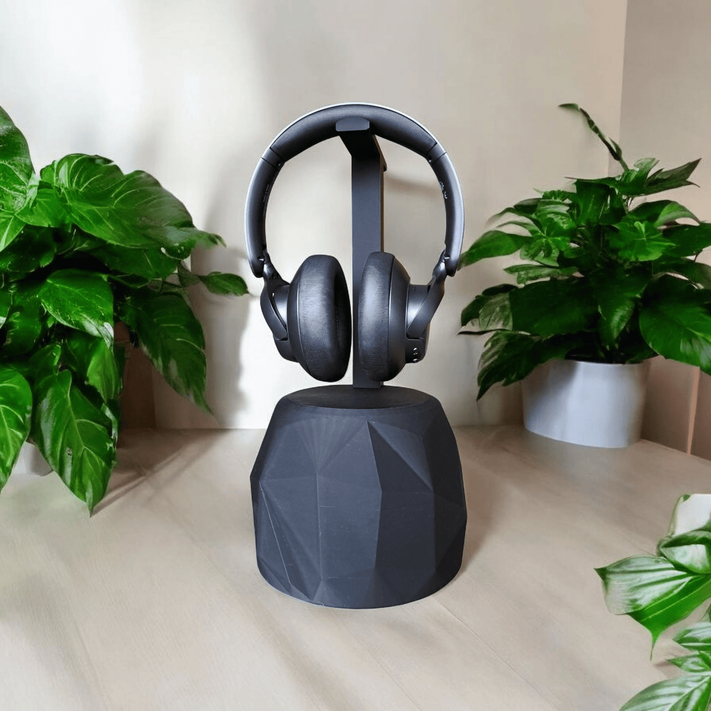 TheRock – A Headphone Stand that’s Low-Poly High-Style and Built Like a Tank