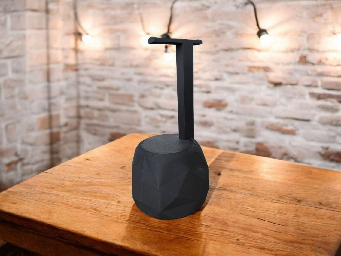 TheRock – A Headphone Stand that’s Low-Poly High-Style and Built Like a Tank