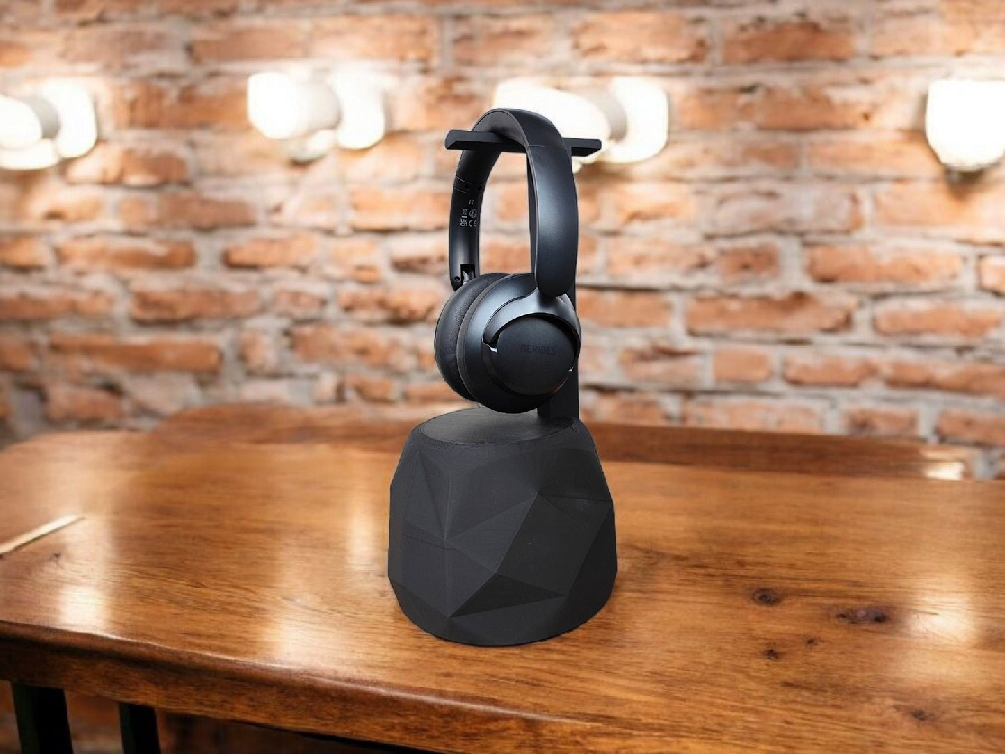 TheRock – A Headphone Stand that’s Low-Poly High-Style and Built Like a Tank