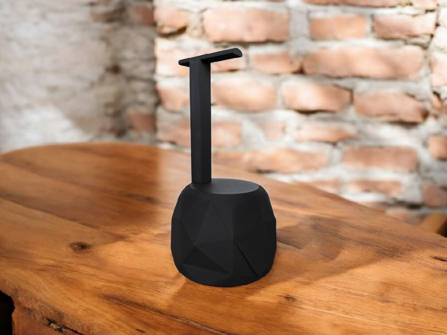 TheRock – A Headphone Stand that’s Low-Poly High-Style and Built Like a Tank