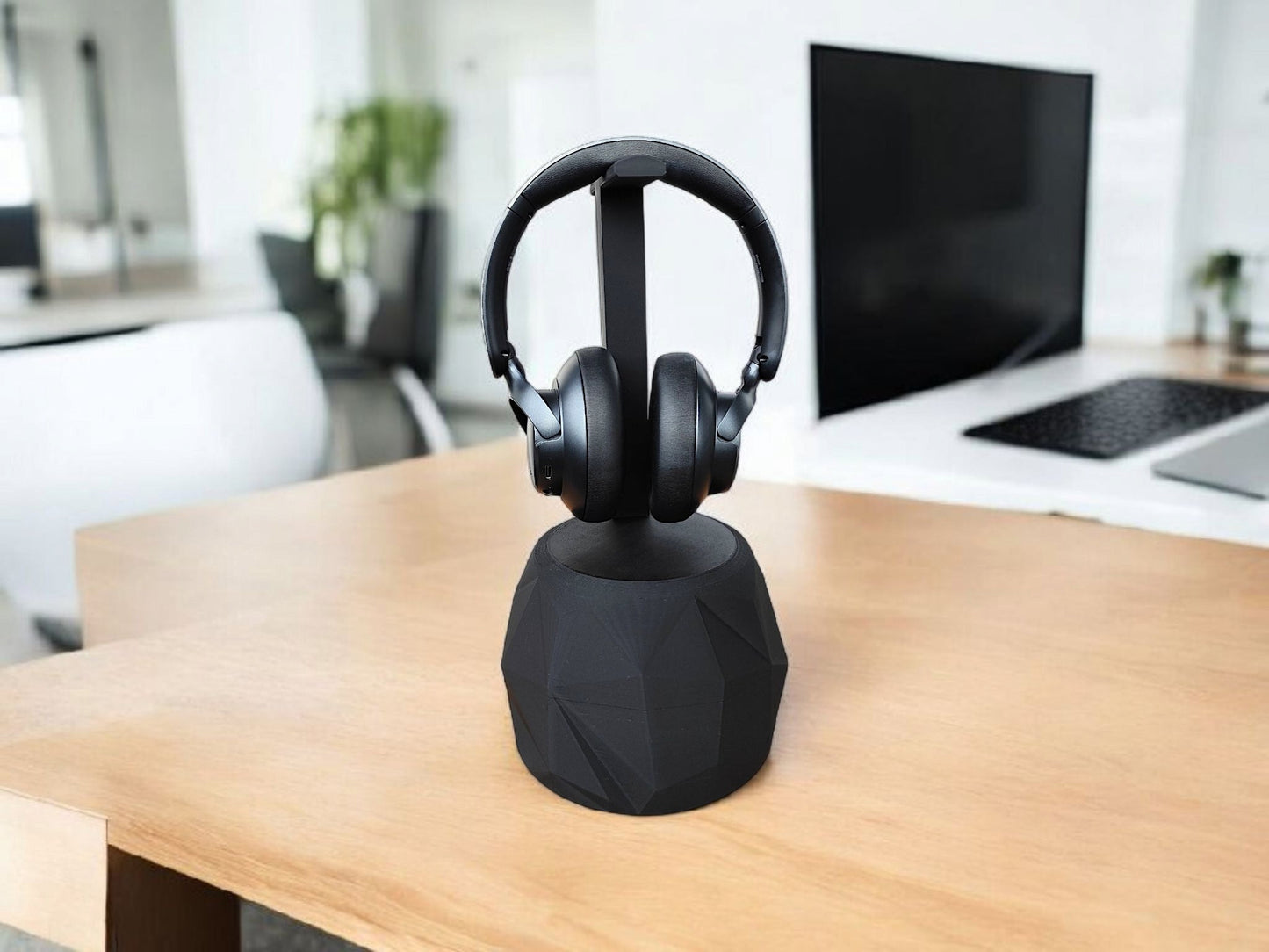 TheRock – A Headphone Stand that’s Low-Poly High-Style and Built Like a Tank