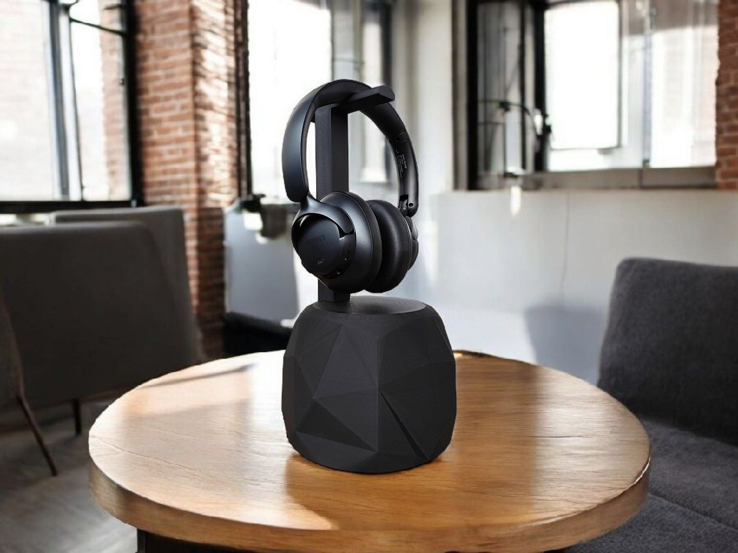TheRock – A Headphone Stand that’s Low-Poly High-Style and Built Like a Tank