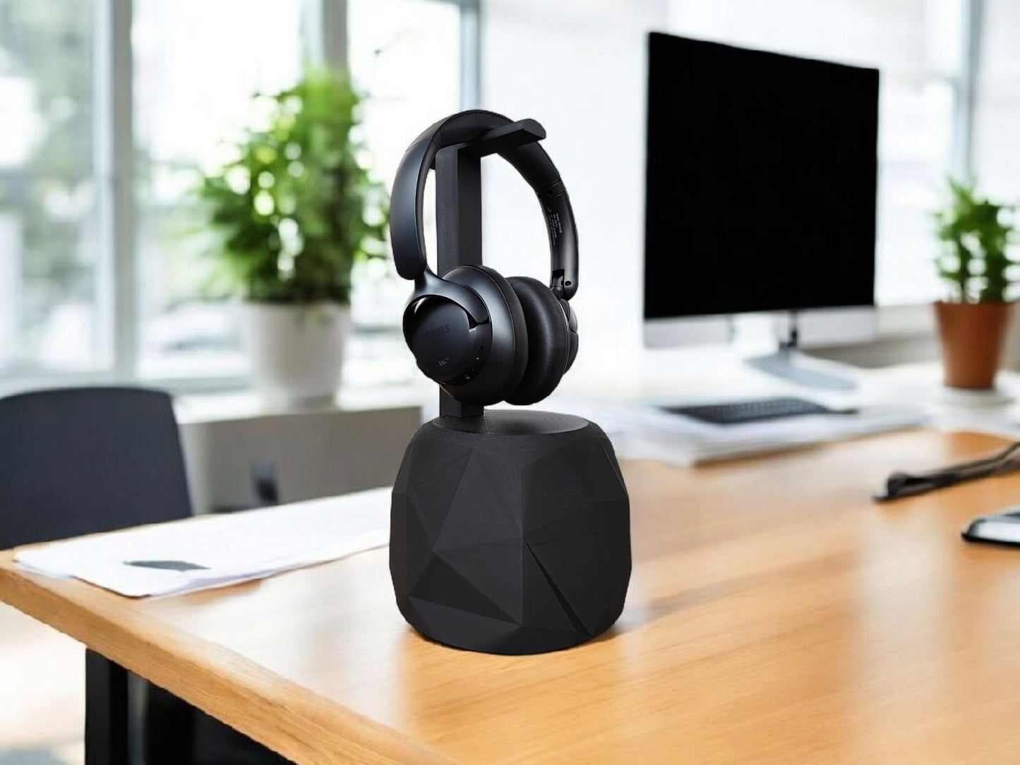 TheRock – A Headphone Stand that’s Low-Poly High-Style and Built Like a Tank