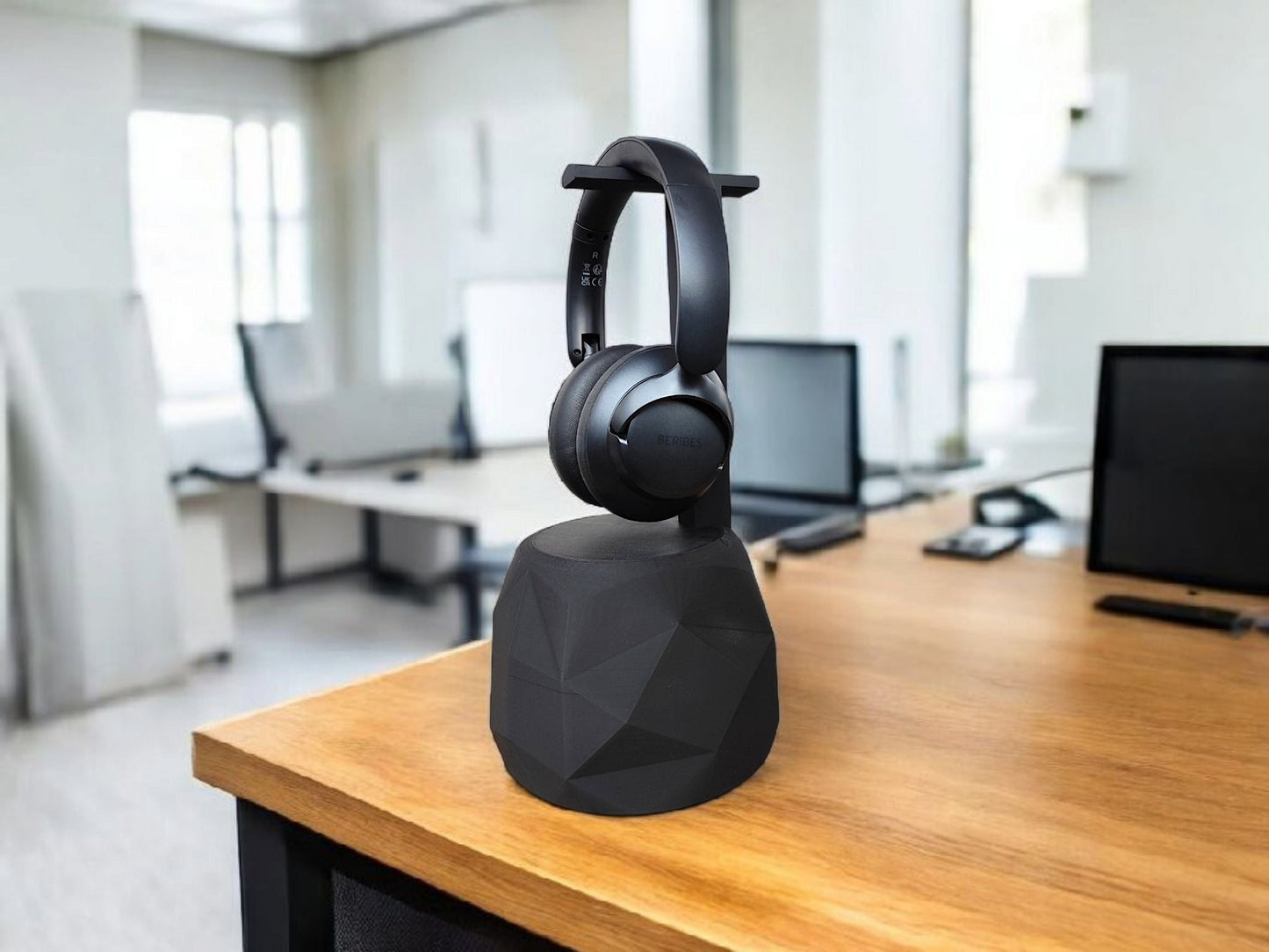TheRock – A Headphone Stand that’s Low-Poly High-Style and Built Like a Tank