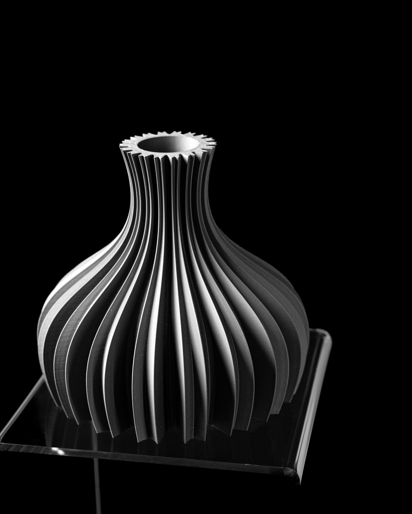 Vase Dove