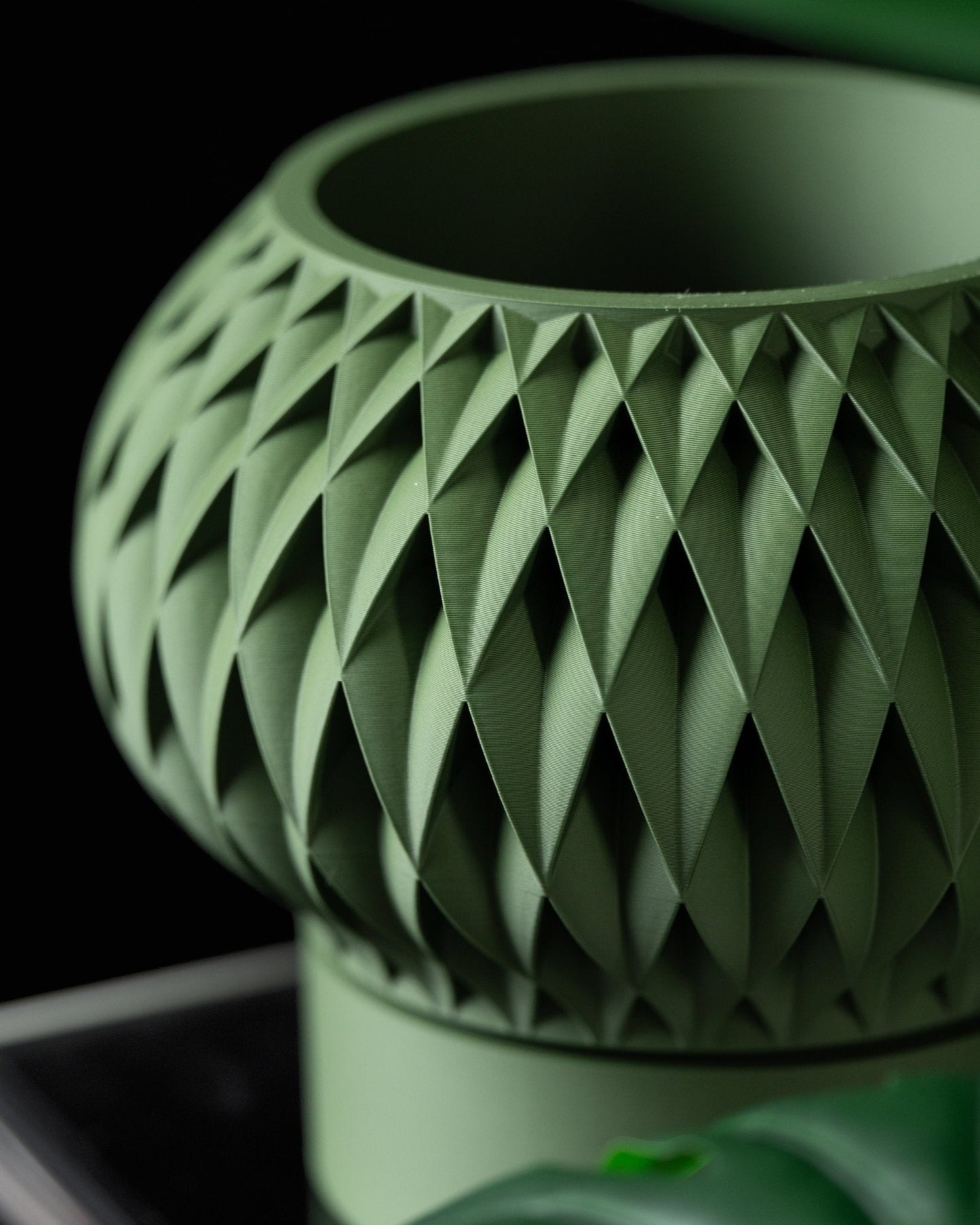 Velex Planter Pot β Unique Biodegradable and Perfect for Any Space