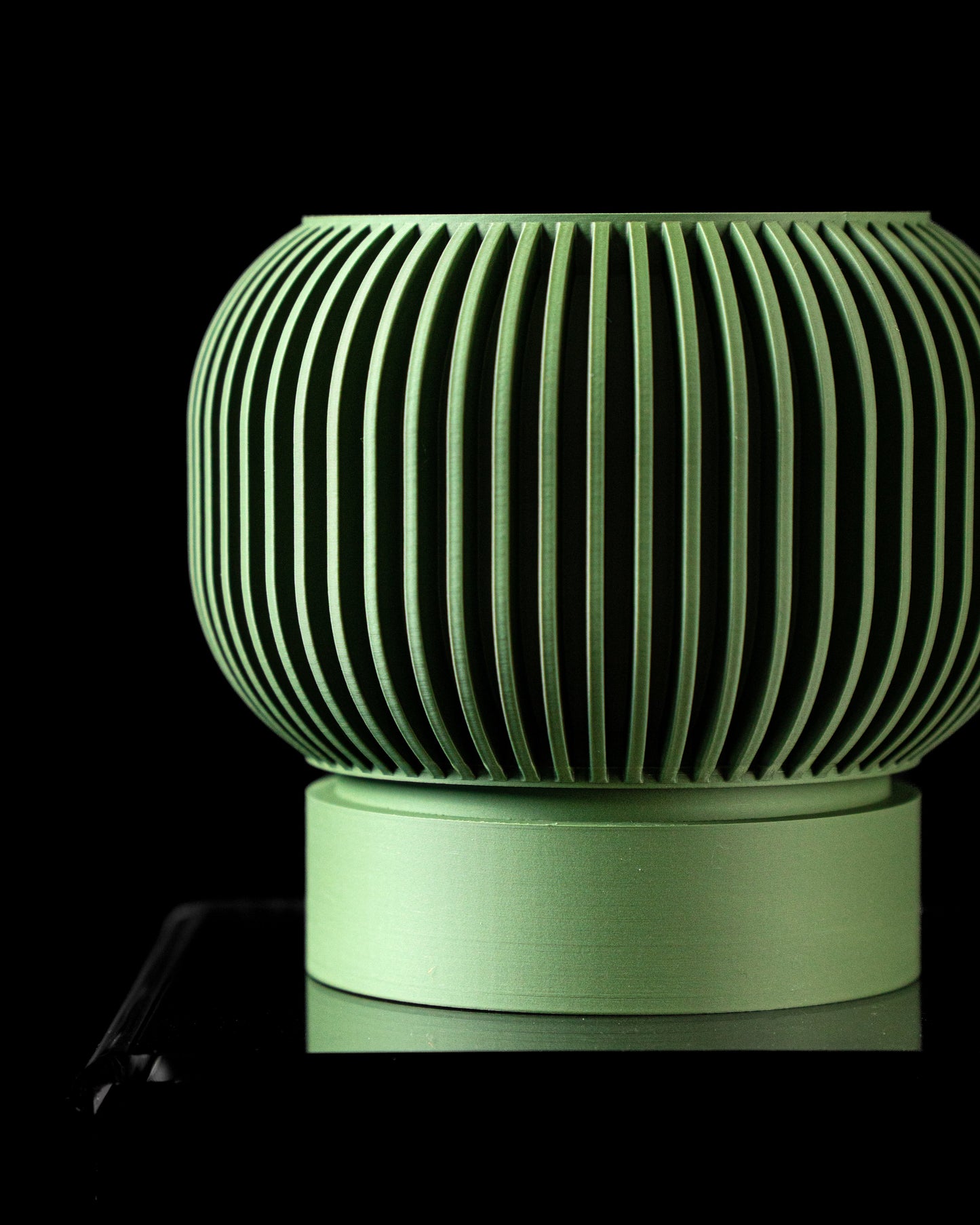 Yuso Planter Pot