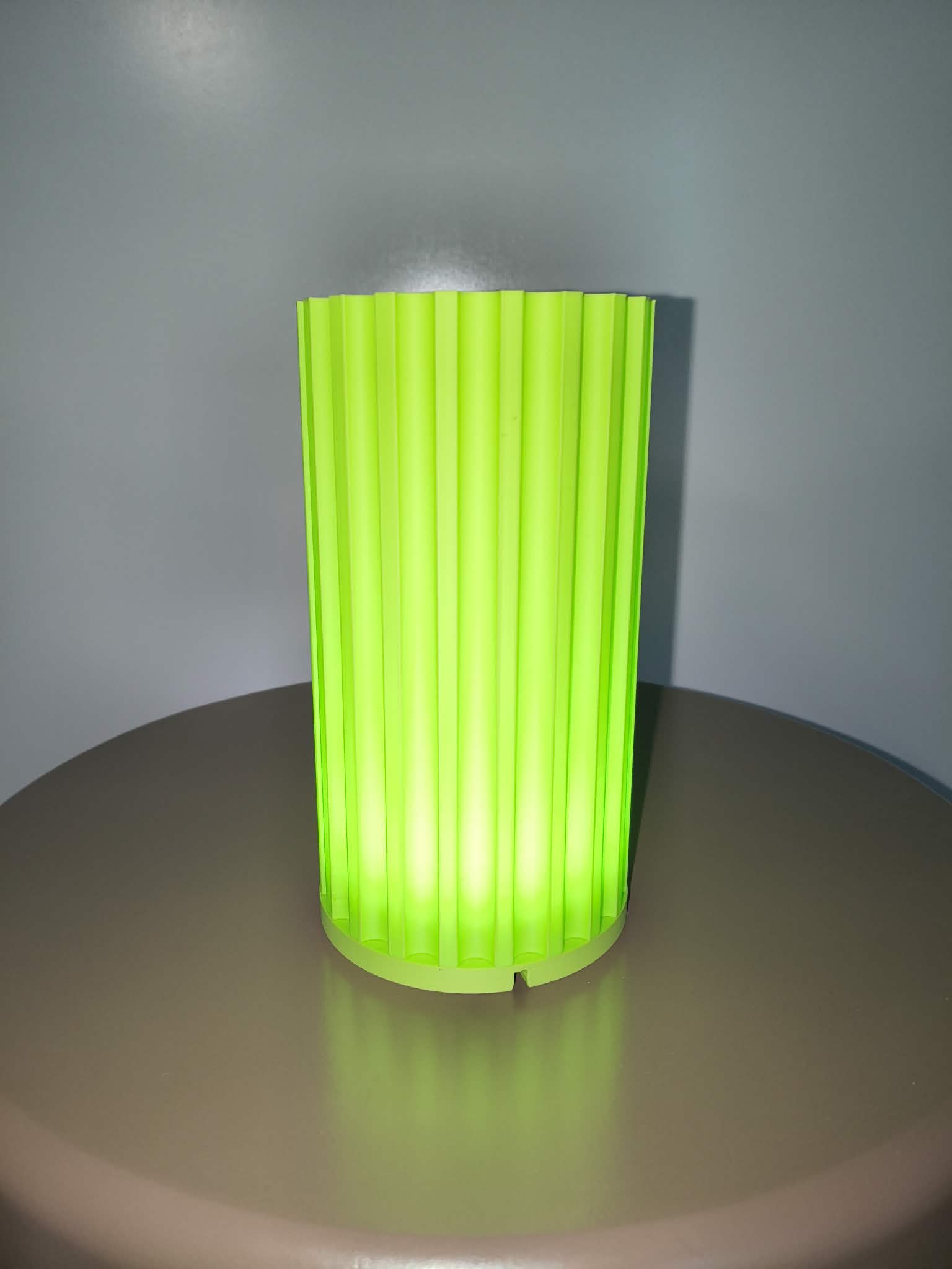 Limited Edition – Cordless Ribbed Accent Light