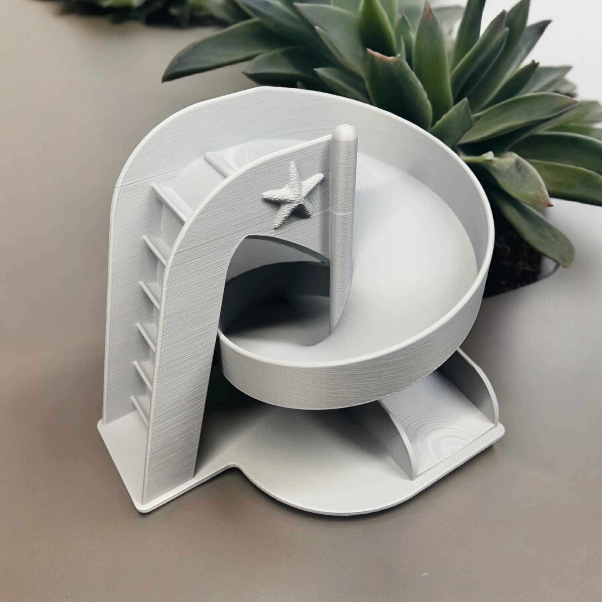 3D Printed Hermit Crab Slide, Customizable Pet Playground, Unique Hermit Crab Toy, Fun Aquarium Decor Gift