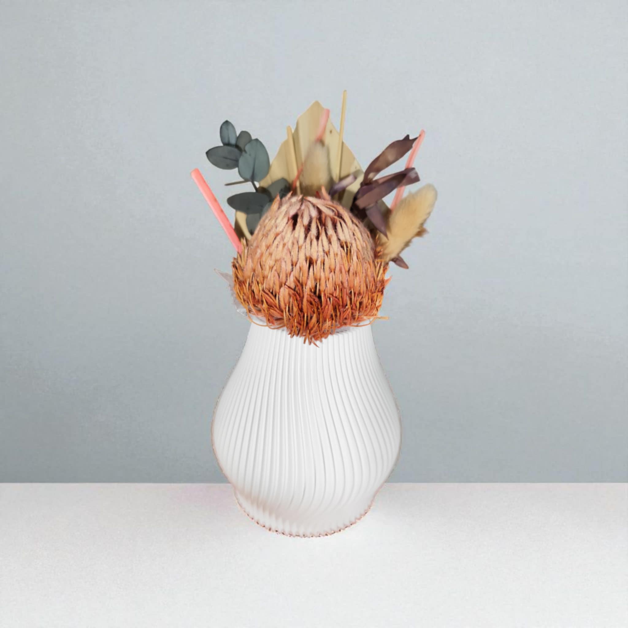Sinister Select Mona Swirl Vase
