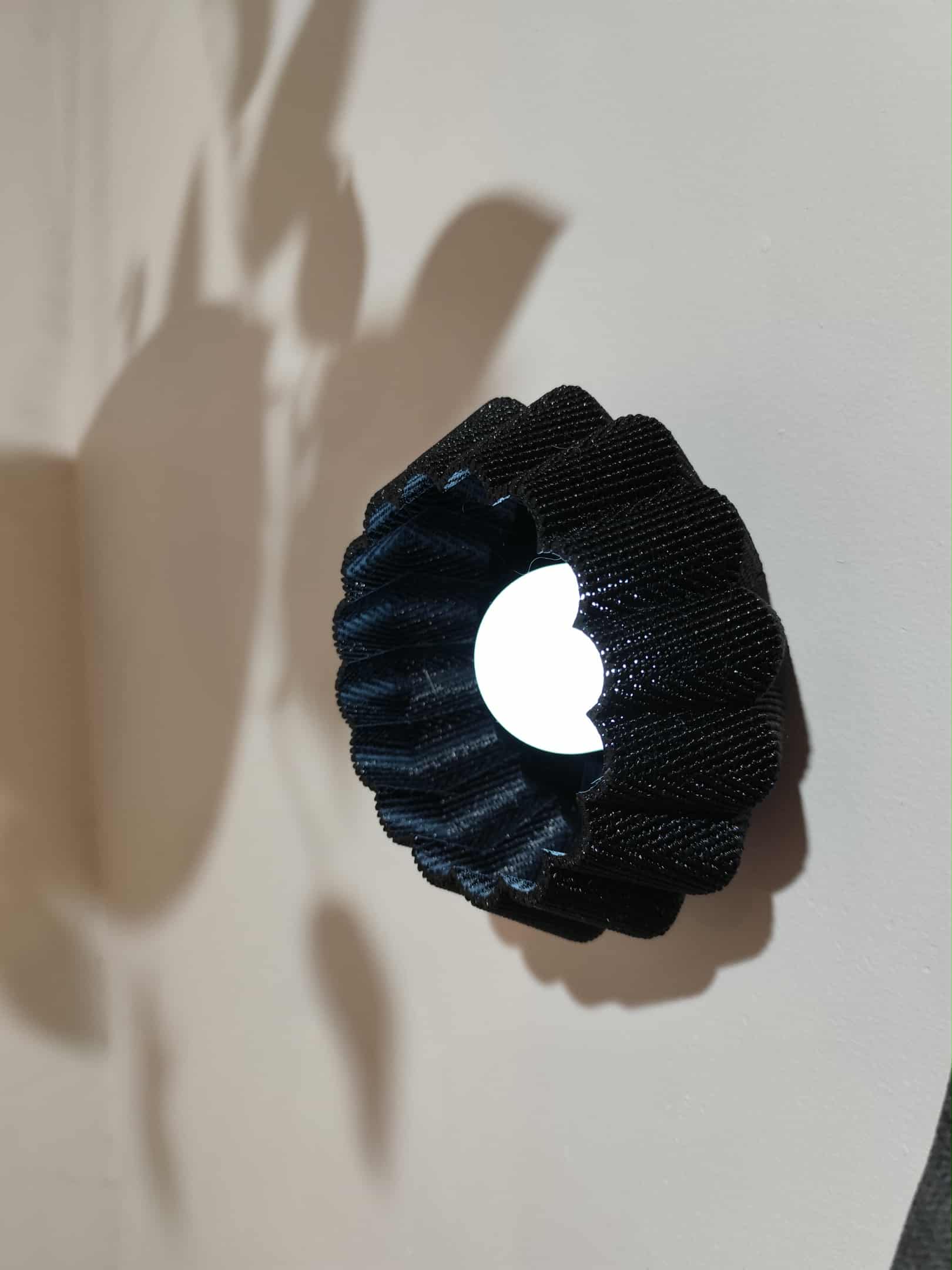 18cm Woven Wall Sconce – Modern Renter-Friendly Lighting