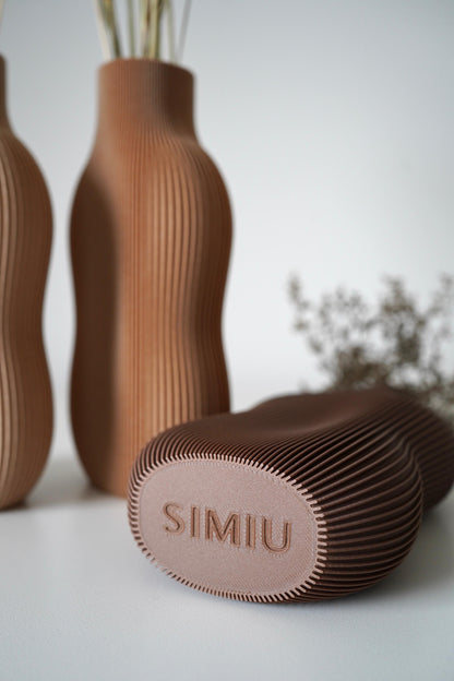 Babbia Vase – Modern Elegance, Effortlessly Sculptural
