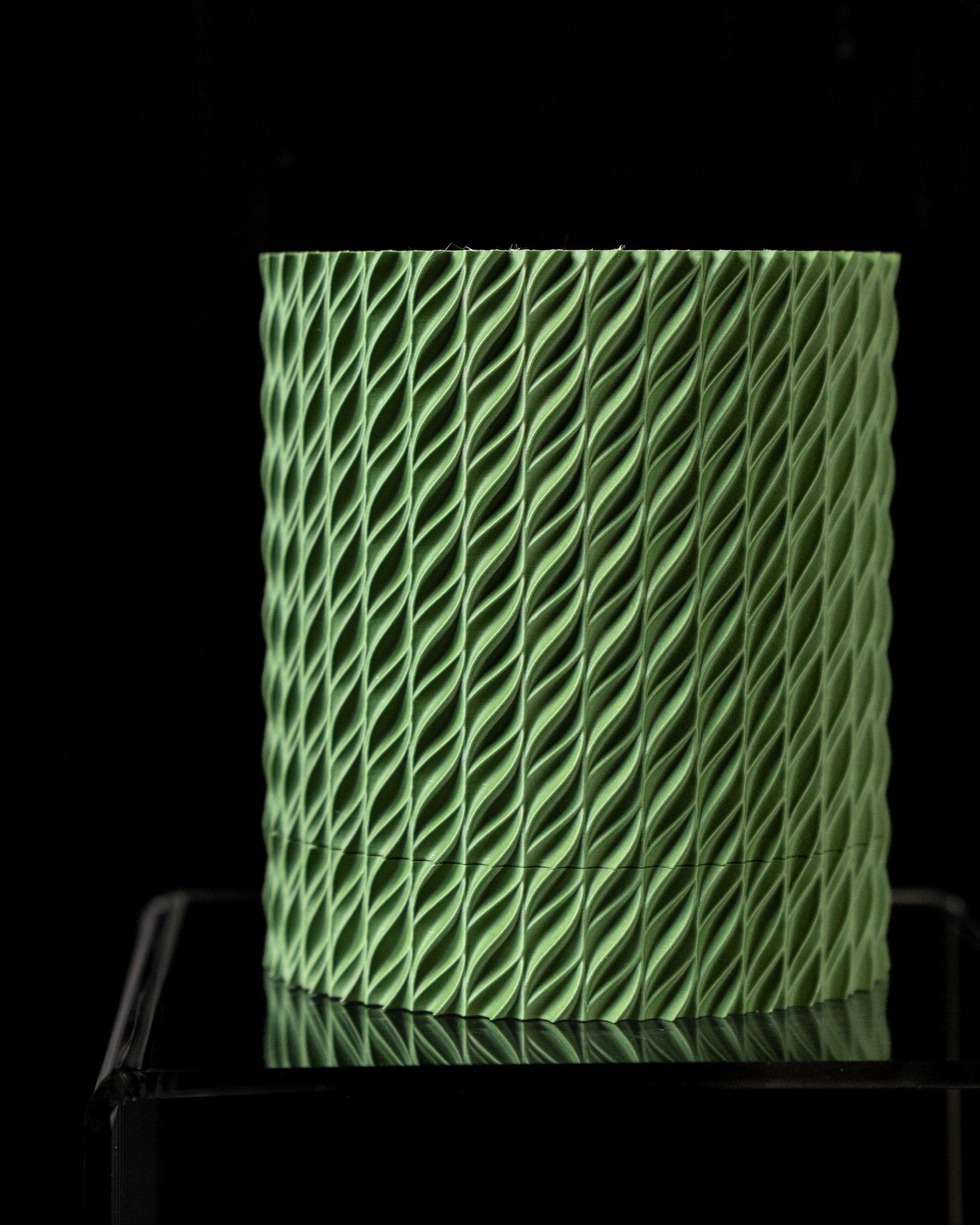 Flow Planter Pot - SinisterStyle