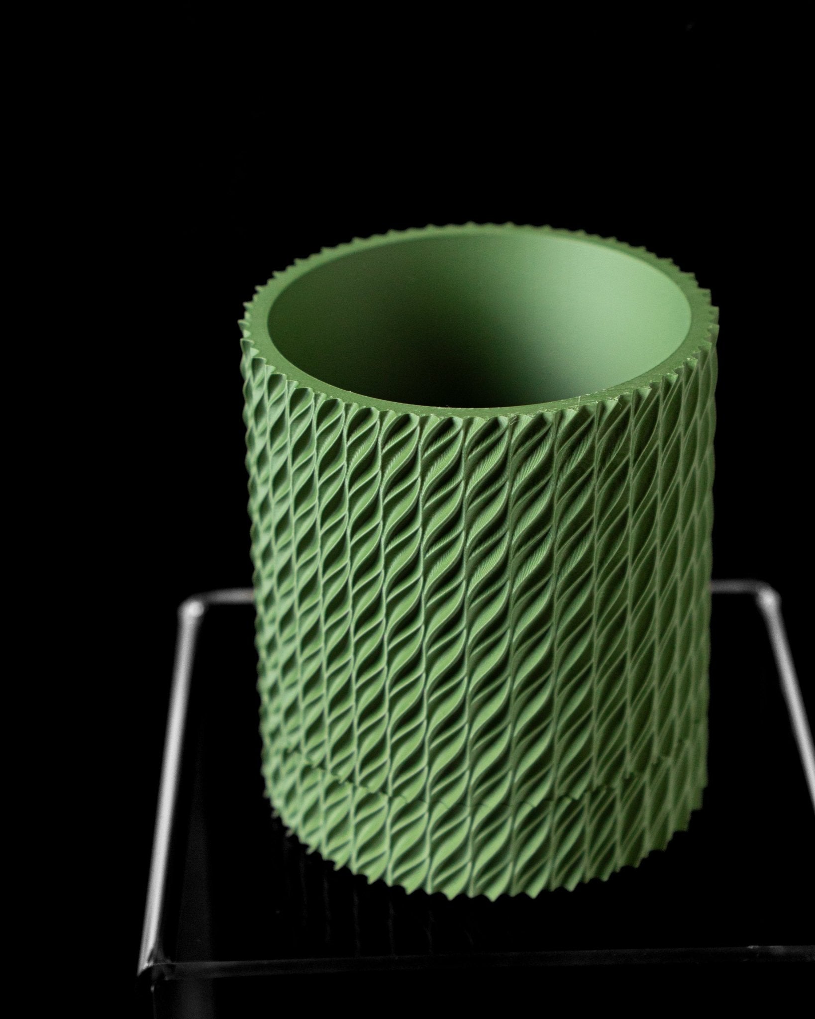 Flow Planter Pot - SinisterStyle