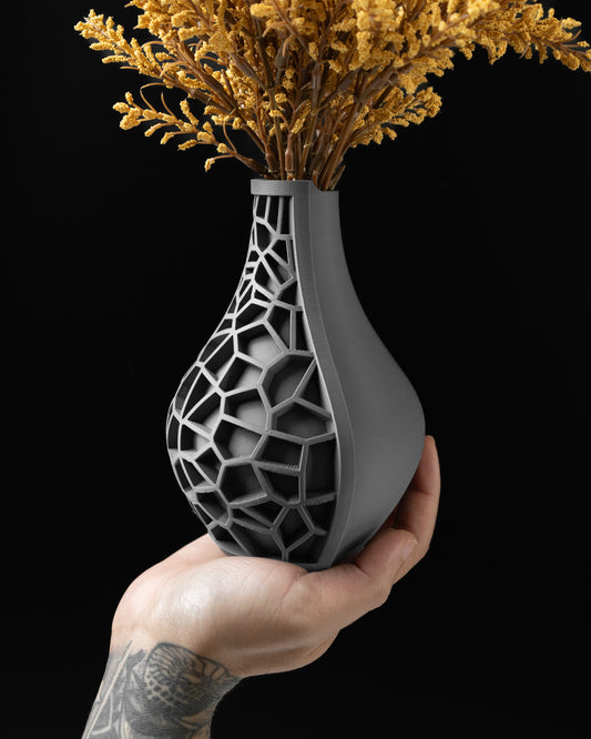 Vori Vase