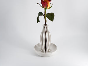 Emberflare Vase – Modern Minimalism - SinisterStyle