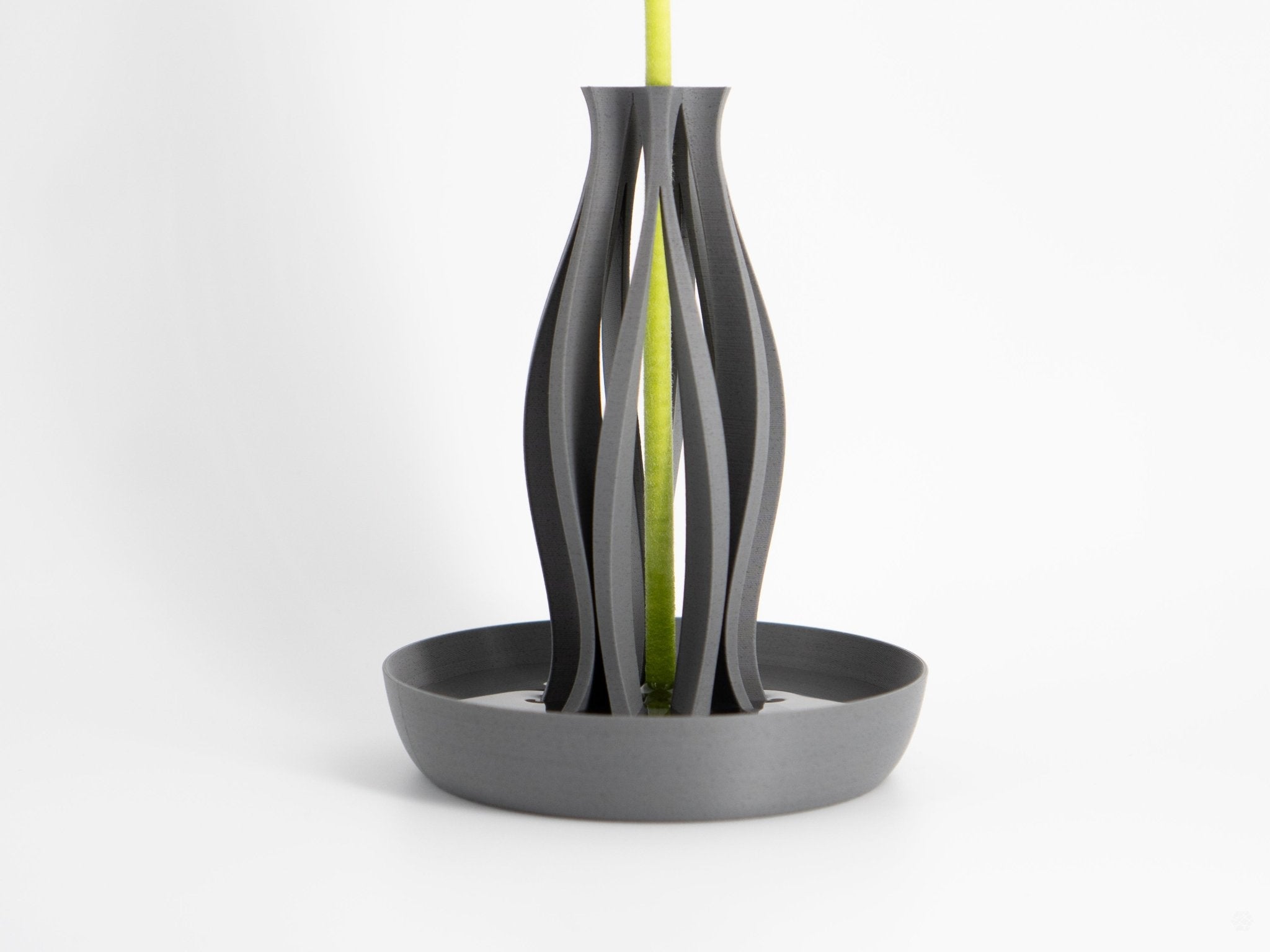 Emberflare Vase – Modern Minimalism - SinisterStyle