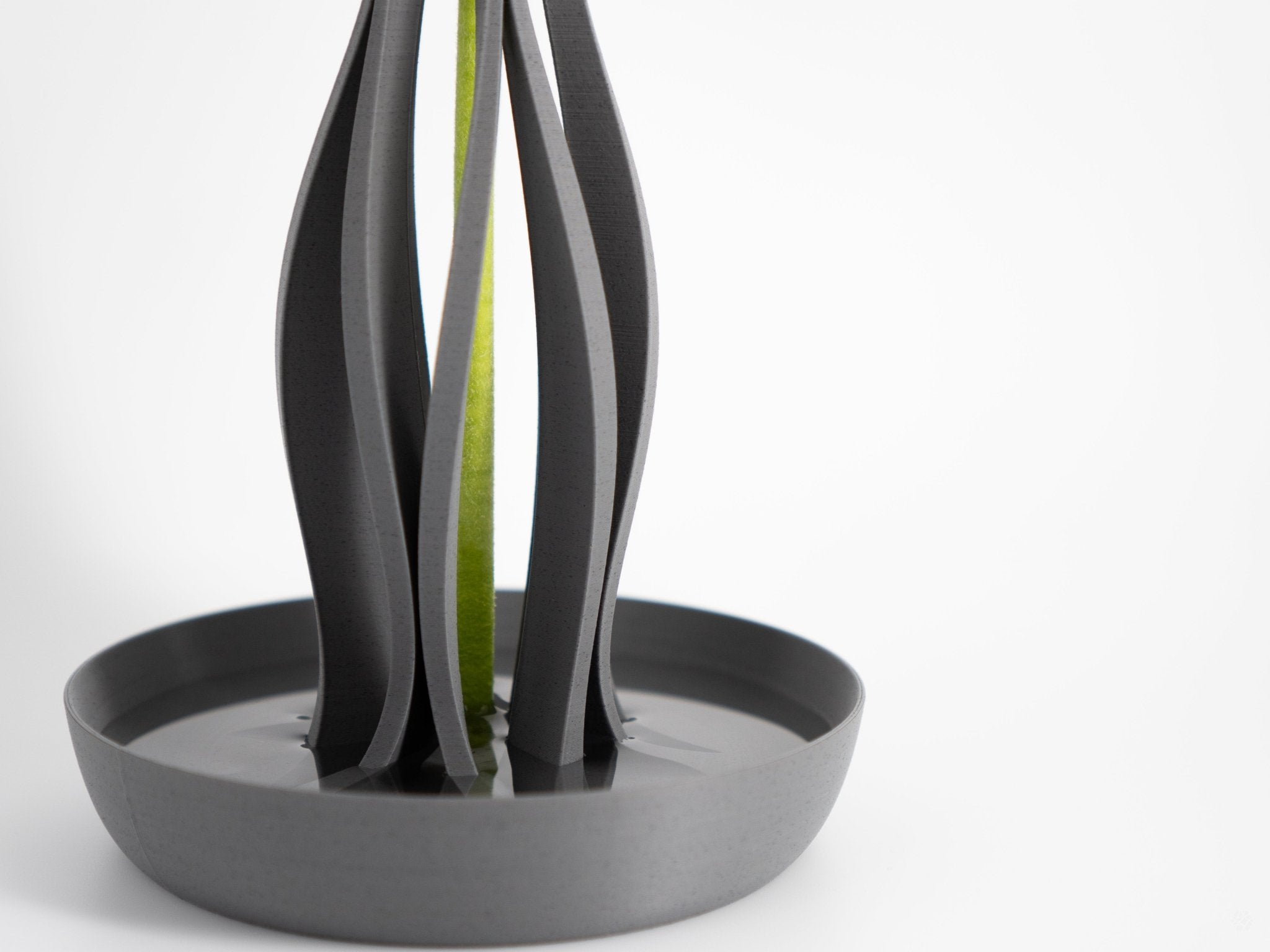 Emberflare Vase – Modern Minimalism - SinisterStyle