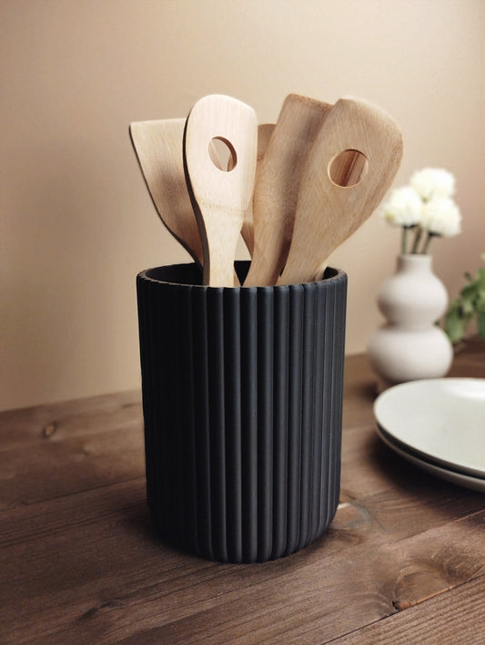 Ribbed Kitchen Utensil Holder – 3D Printed Modern Organizer