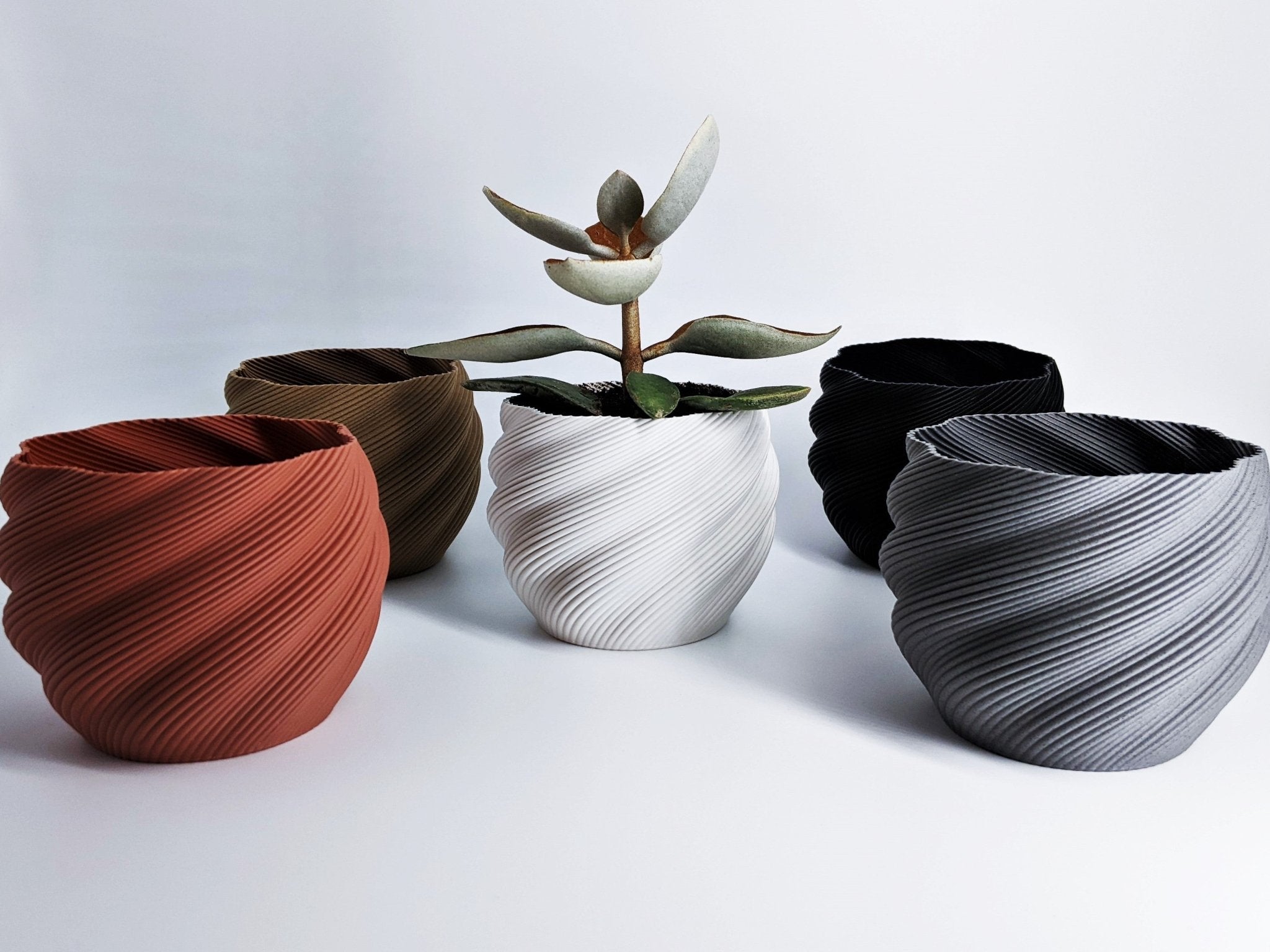 Diluvian Planter – Eco - Friendly Design 🌿✨ - SinisterStyle