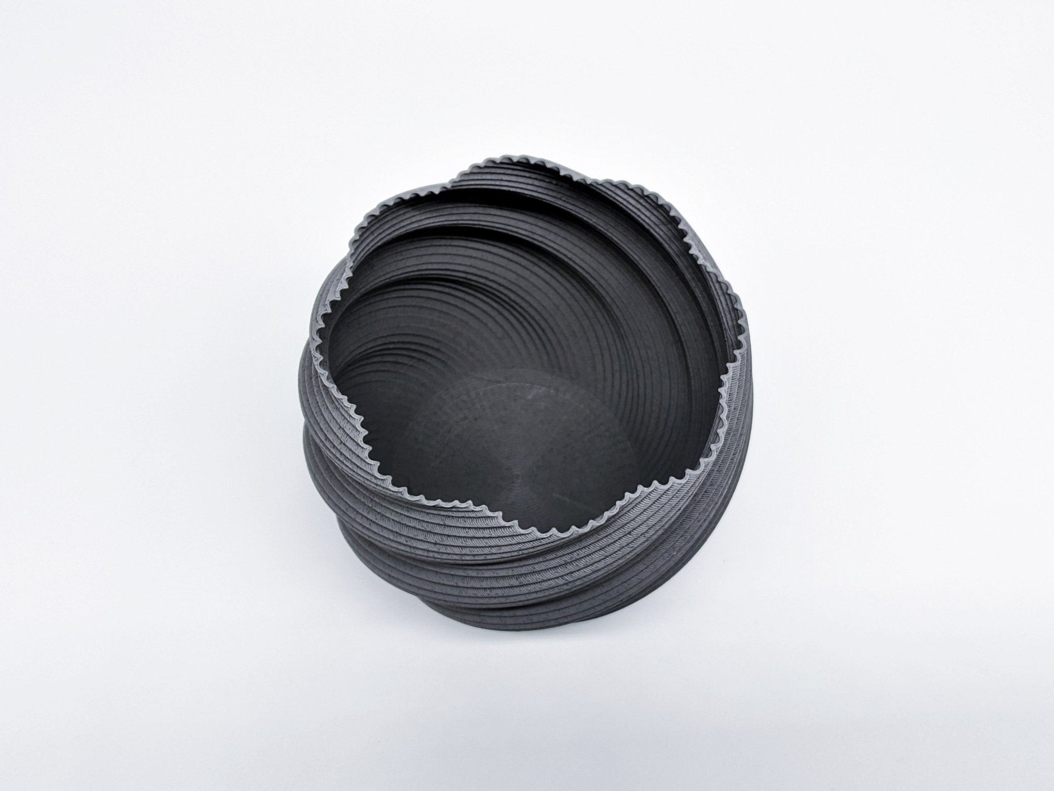 Diluvian Planter – Eco - Friendly Design 🌿✨ - SinisterStyle