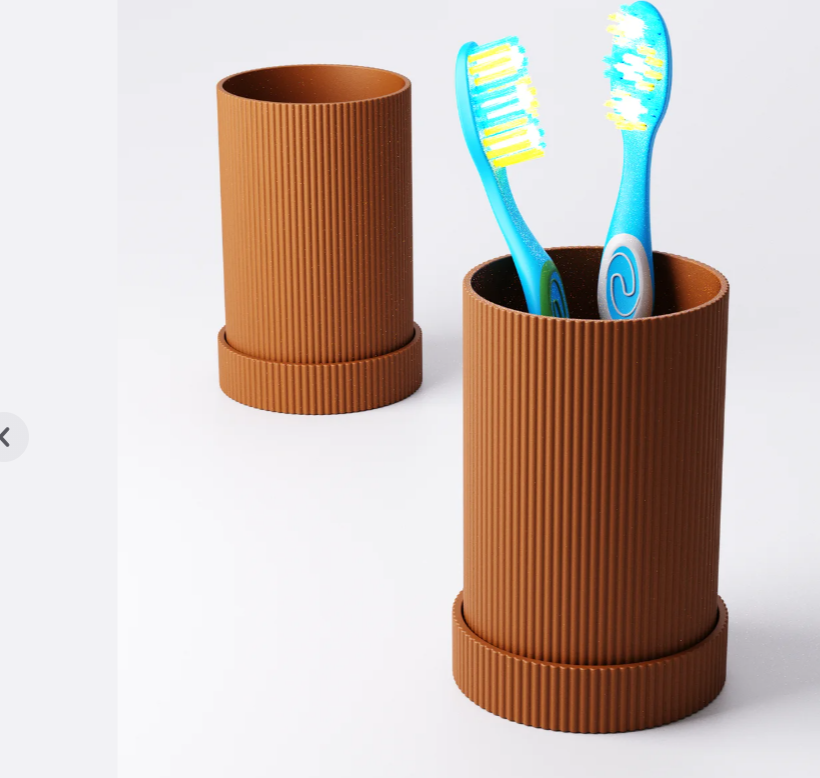 Modern Simple Toothbrush Holder – With Drainage Holes & Removable Tray | Made from Sustainable PLA