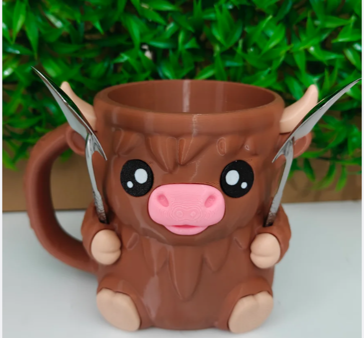 Ferdinand the Highland Cow Ice Pint Holder 🐮❄️