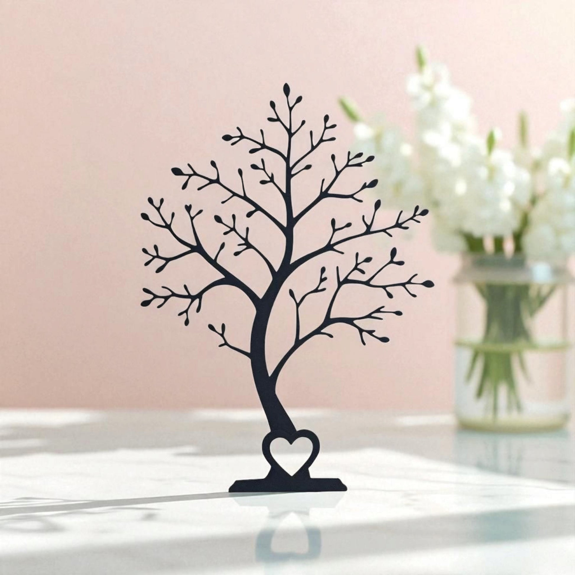 Minimalist Tree Decor