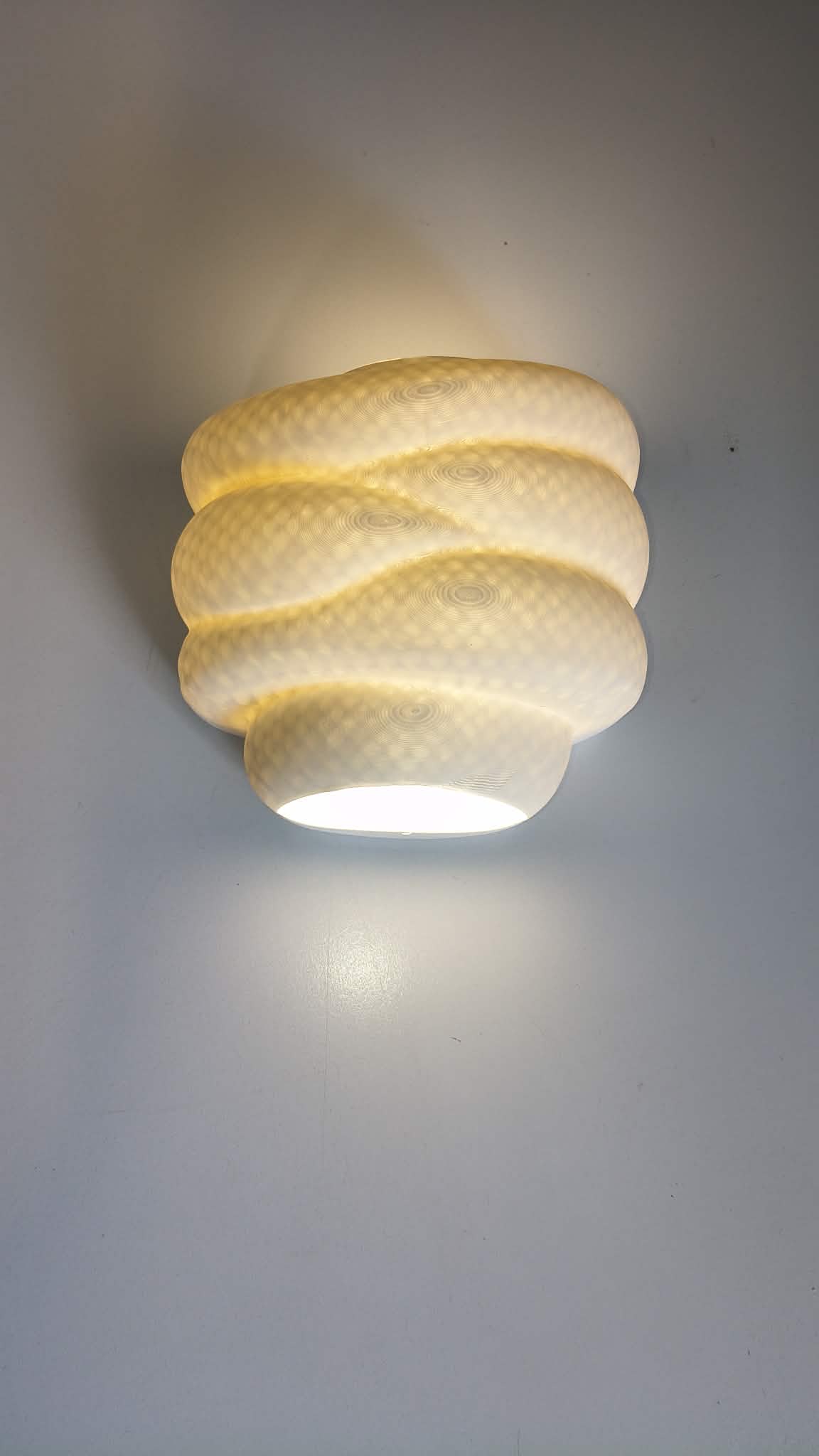 Spiral Wireless Wall Sconce