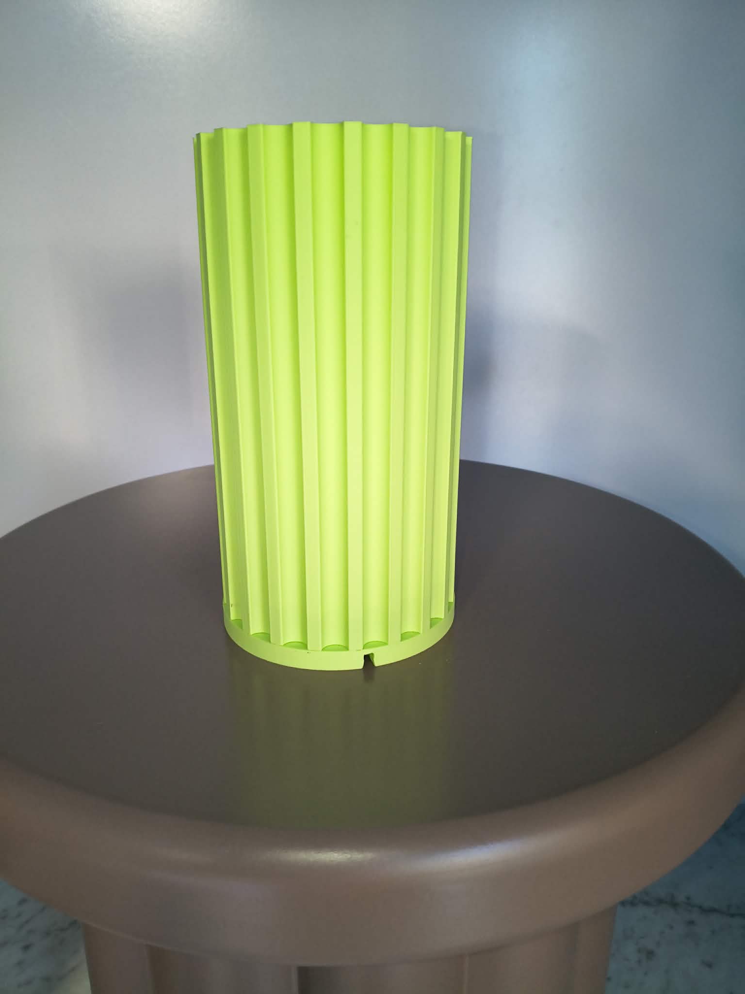 Limited Edition – Cordless Ribbed Accent Light